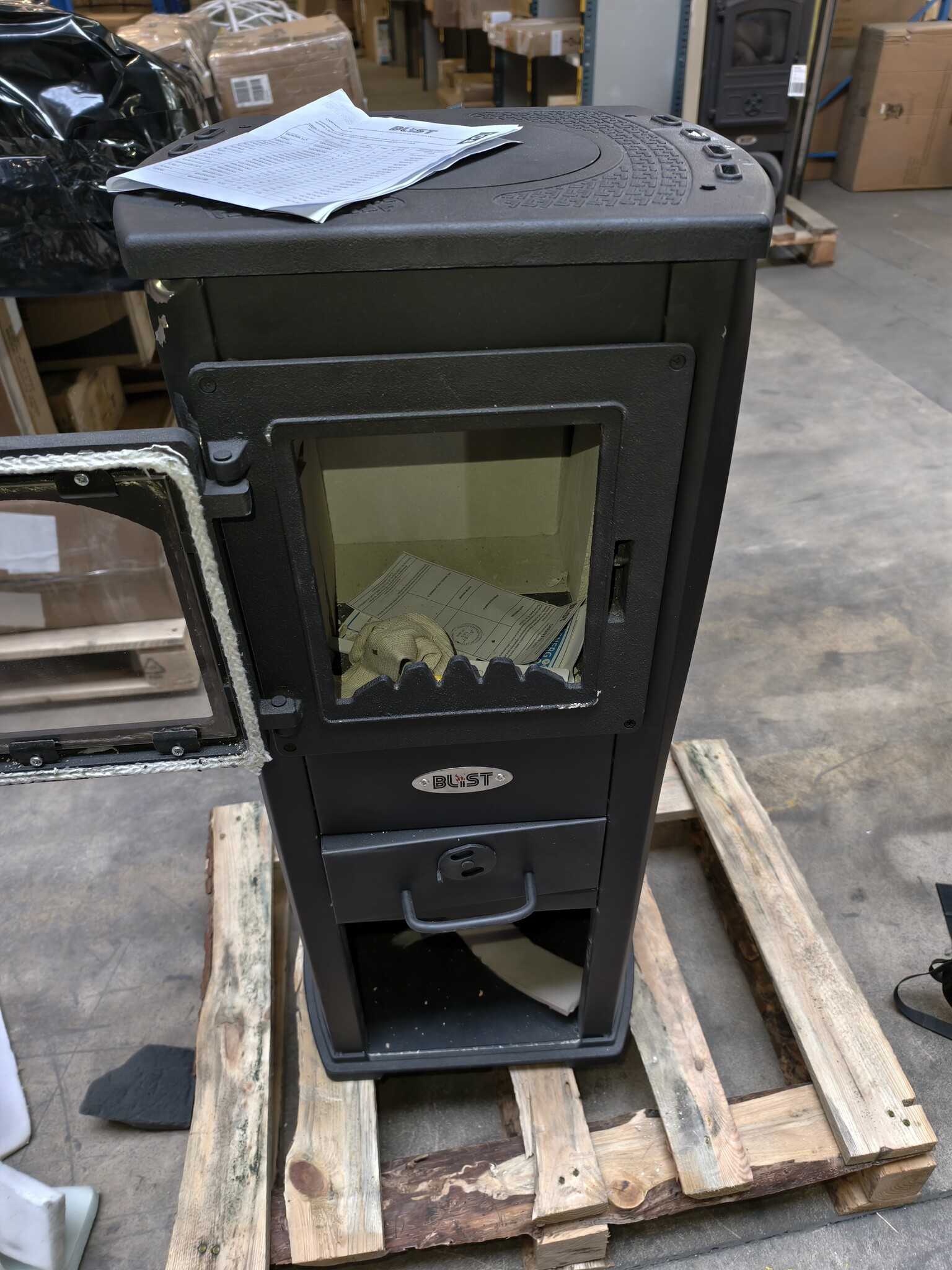 Houtkachel Staal Gietijzer 8.5KW - 53% Korting!