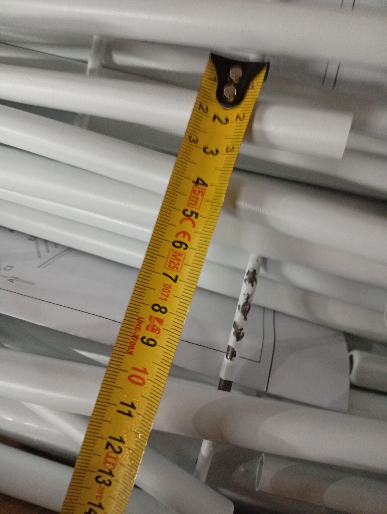 vidaXL Bedframe met hoofd- en voeteneinde metaal wit 140x200 cm