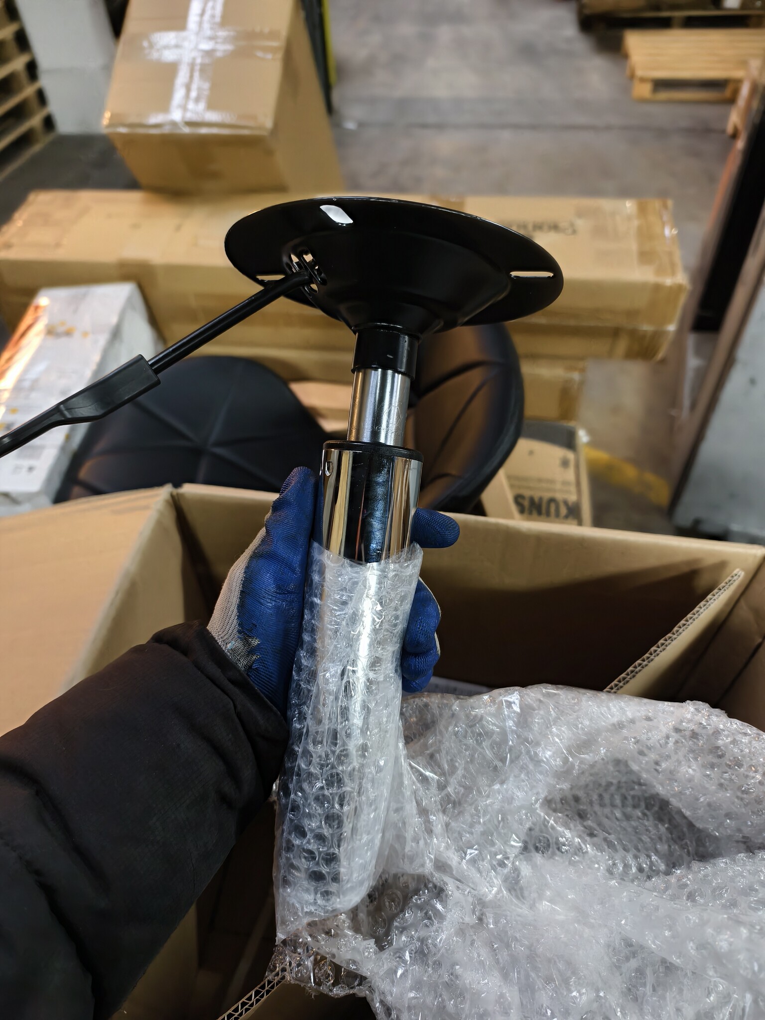 Bureaustoel AVOLA - Ergonomisch ECO-leer - Zwart - 35% korting!