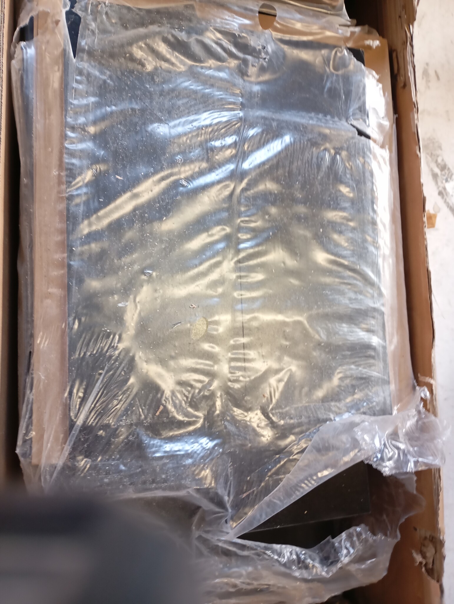 vidaXL TV-meubel met LED zwart - 120x30x50 cm | 60% Korting