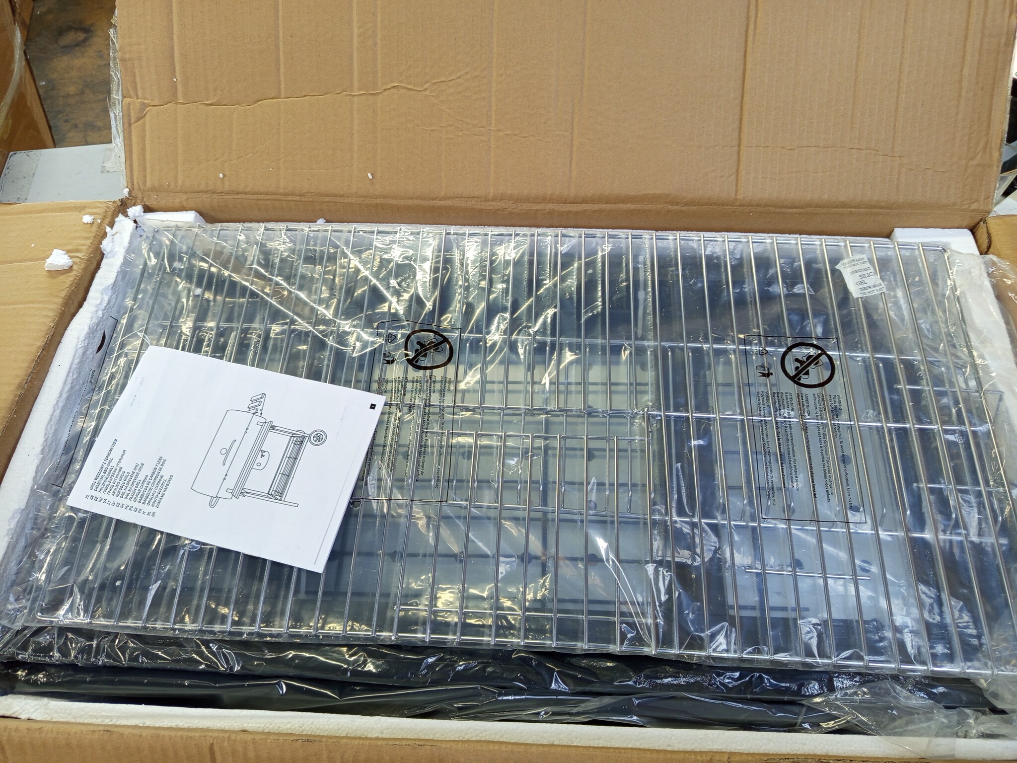 Barbecue met Deksel & Warmhoudrek | 55% Korting | 104x68x94 cm