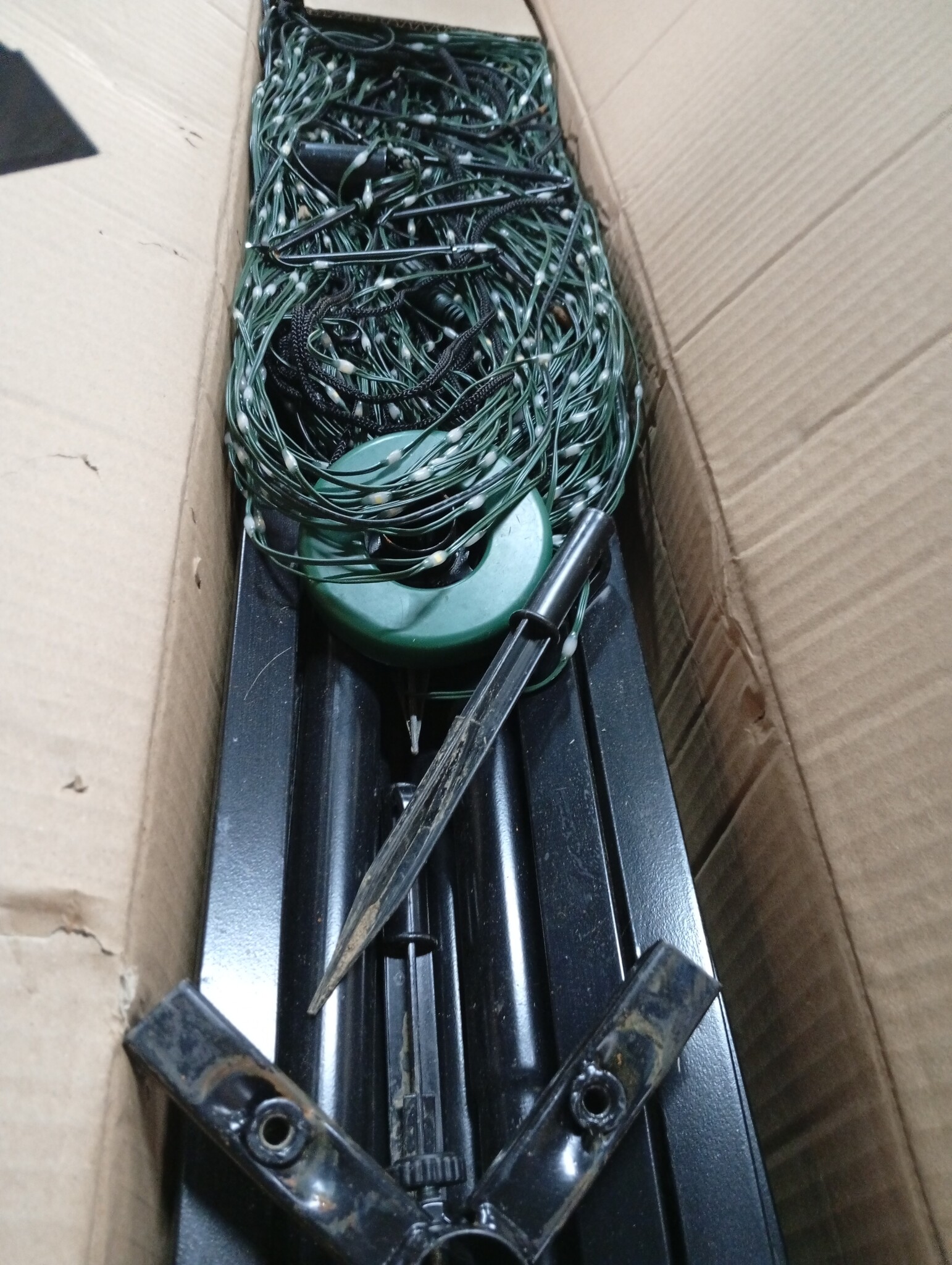 vidaXL Kegelkerstboom 732 LED's Warmwit 160x500 cm - 55% Korting