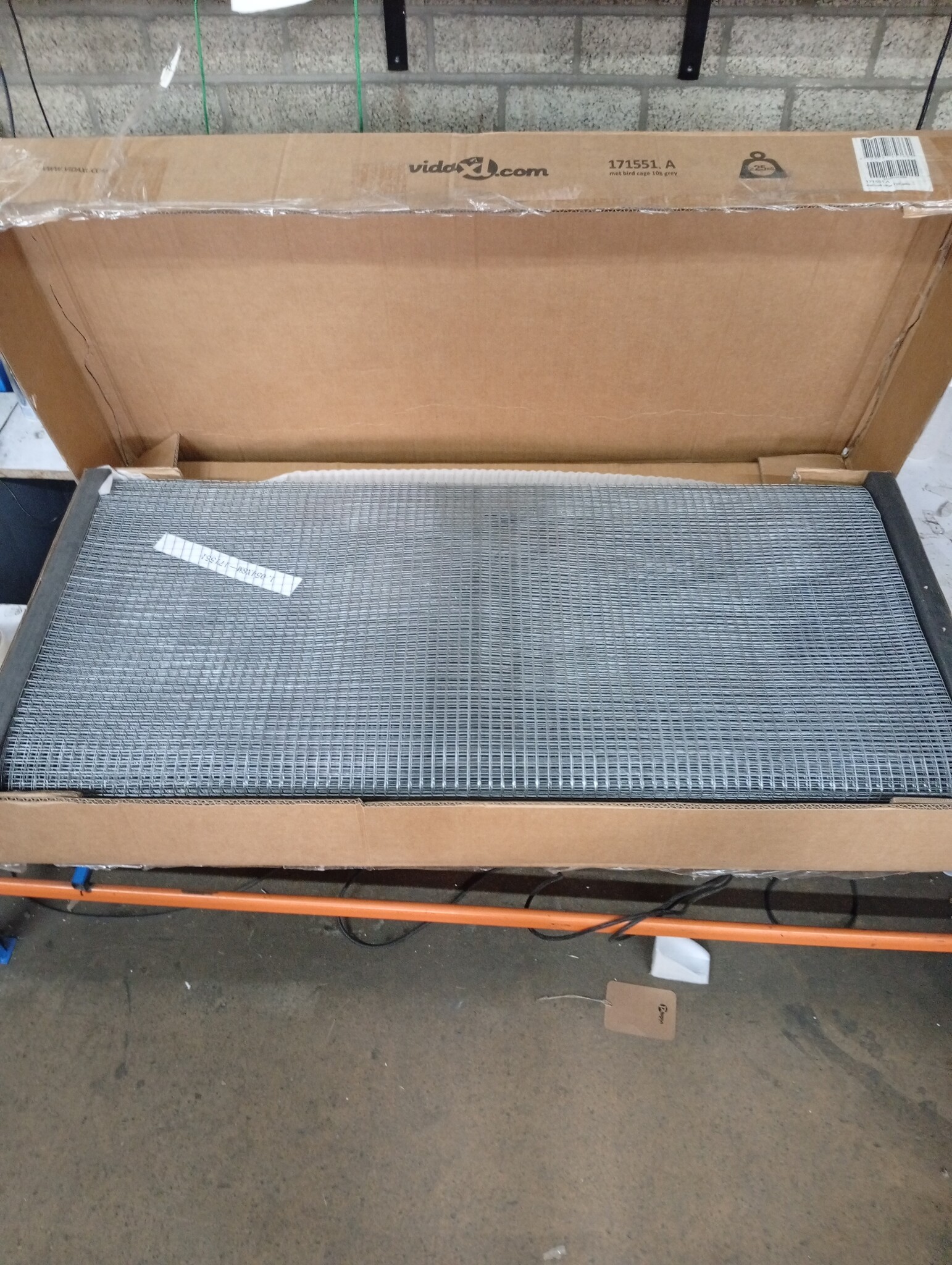 VidaXL Vogelkooi 111x107x211,5 cm - Gegalvaniseerd Staal (Grijs) - 55% Korting!