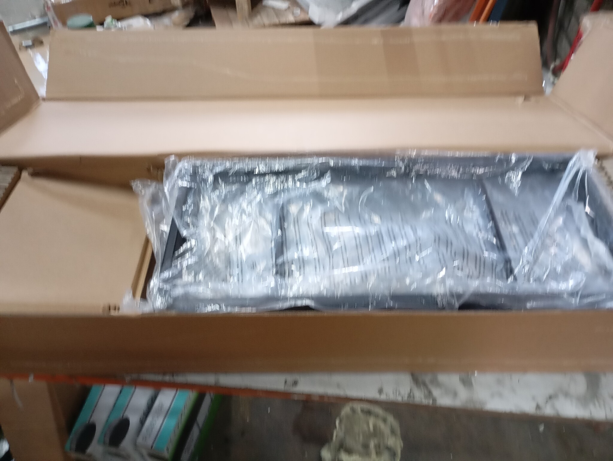 VidaXL Boekenkast Grenenhout Zwart - 4 Schappen - 55% Korting!