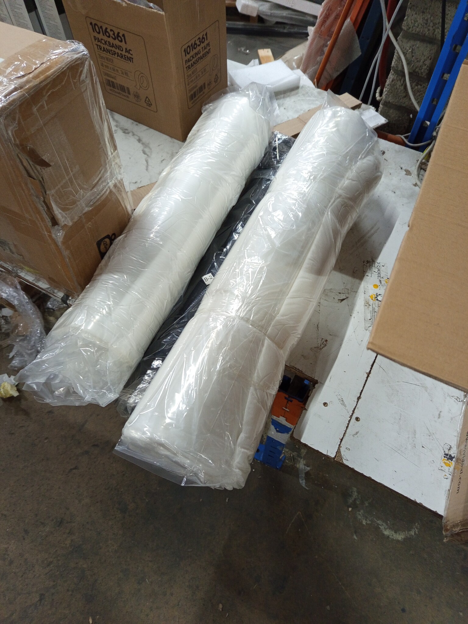 vidaXL Tweezitsbank 140cm Roze Fluweel - 55% Korting!