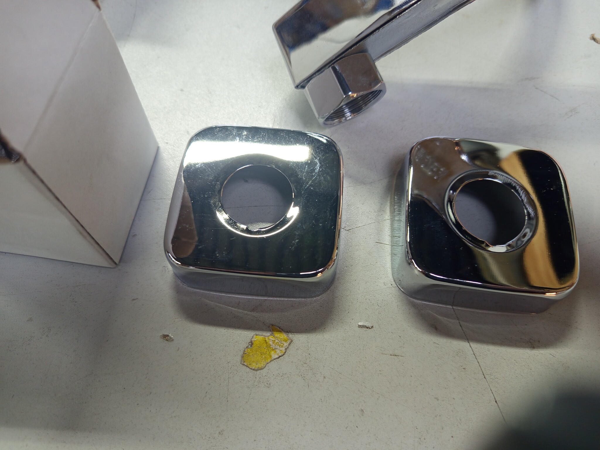 wand keukenkraan flexibel - zwart - met montage set