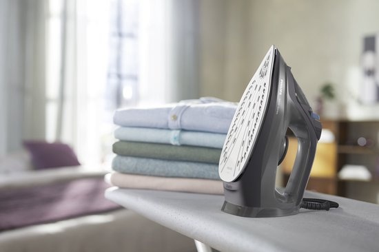 Philips 3000 series DST3041/80 Stoomstrijkijzer - 35% Korting!