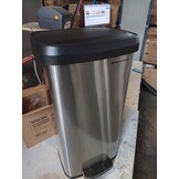 SONGMICS Kitchen Trash Can, 18-Gallon Stainless Steel Garbage Can, with Stay-Open Lid and Step-on Pedal, Soft Closure, Tall, Large and Space-Saving, Silver and Black LTB520E68