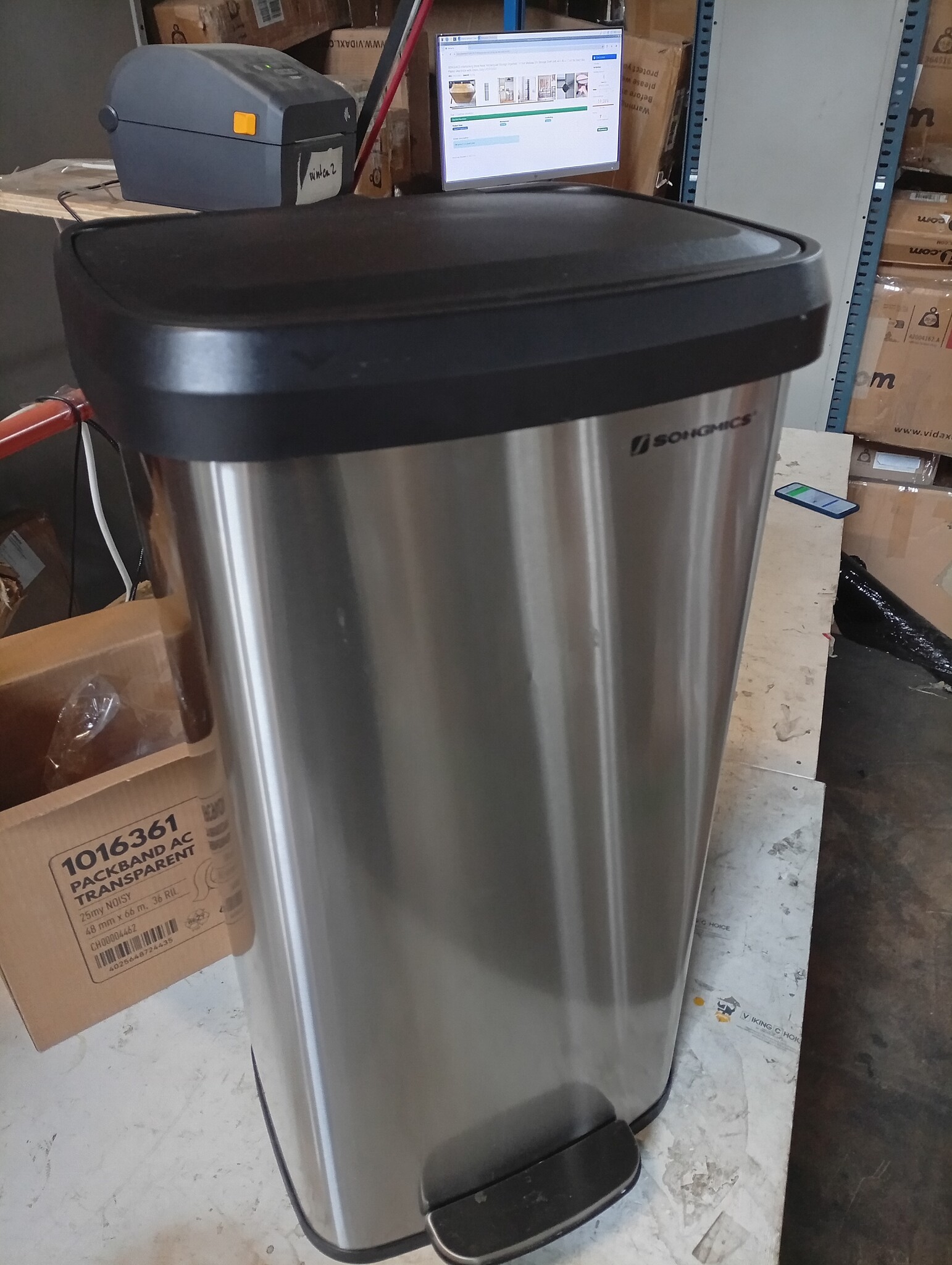 SONGMICS Kitchen Trash Can, 18-Gallon Stainless Steel Garbage Can, with Stay-Open Lid and Step-on Pedal, Soft Closure, Tall, Large and Space-Saving, Silver and Black LTB520E68