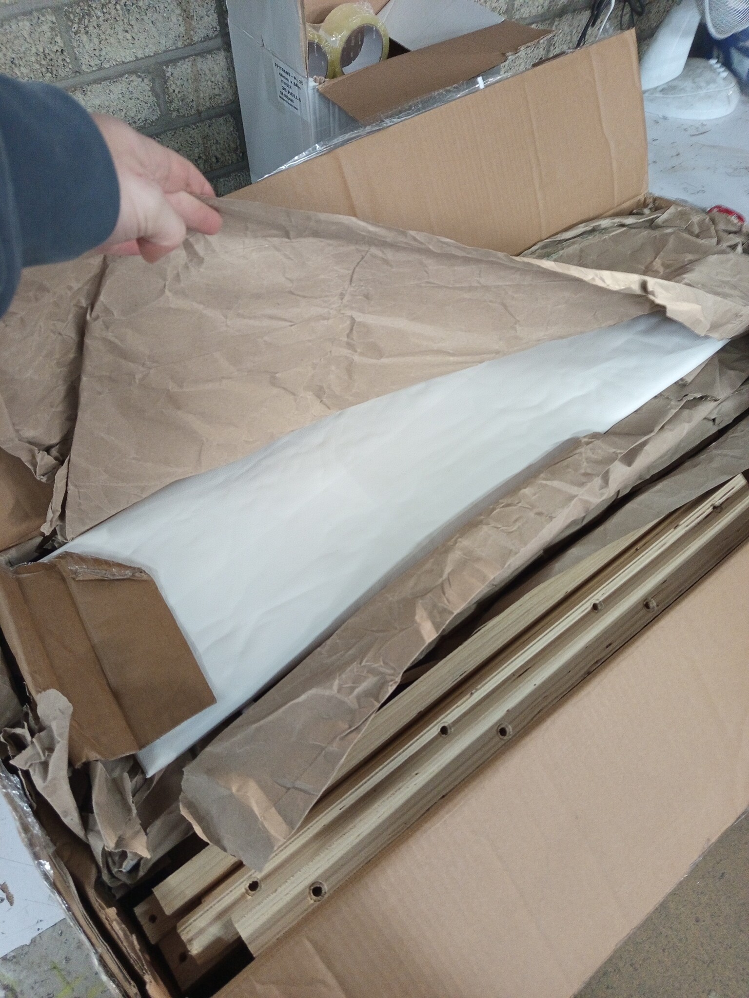 VidaXL Bedframe Kunstleer Wit 160x200 cm - 60% Korting!