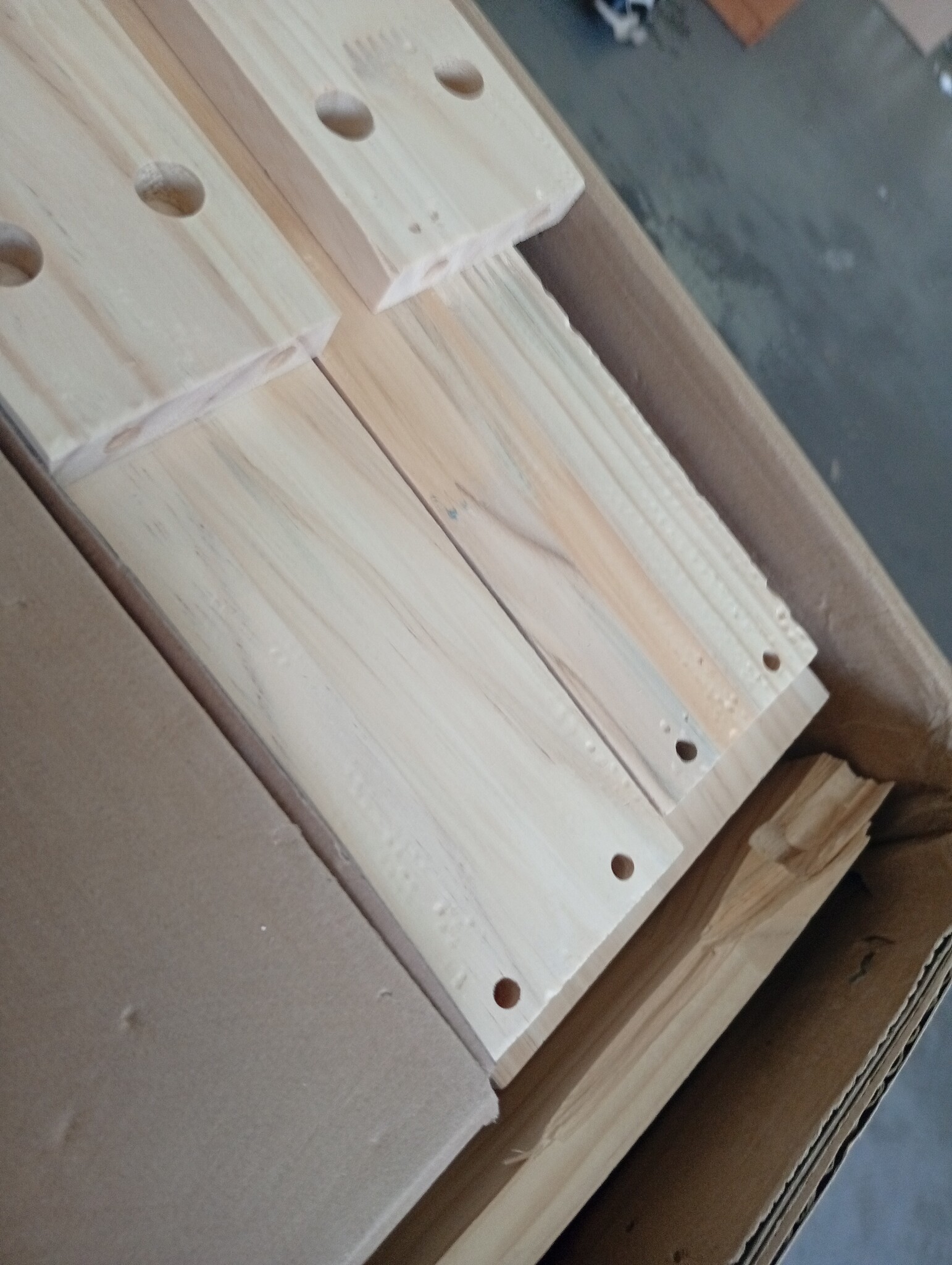 VidaXL Nachtkastjes Grenenhout 2 st. - 60% Korting!