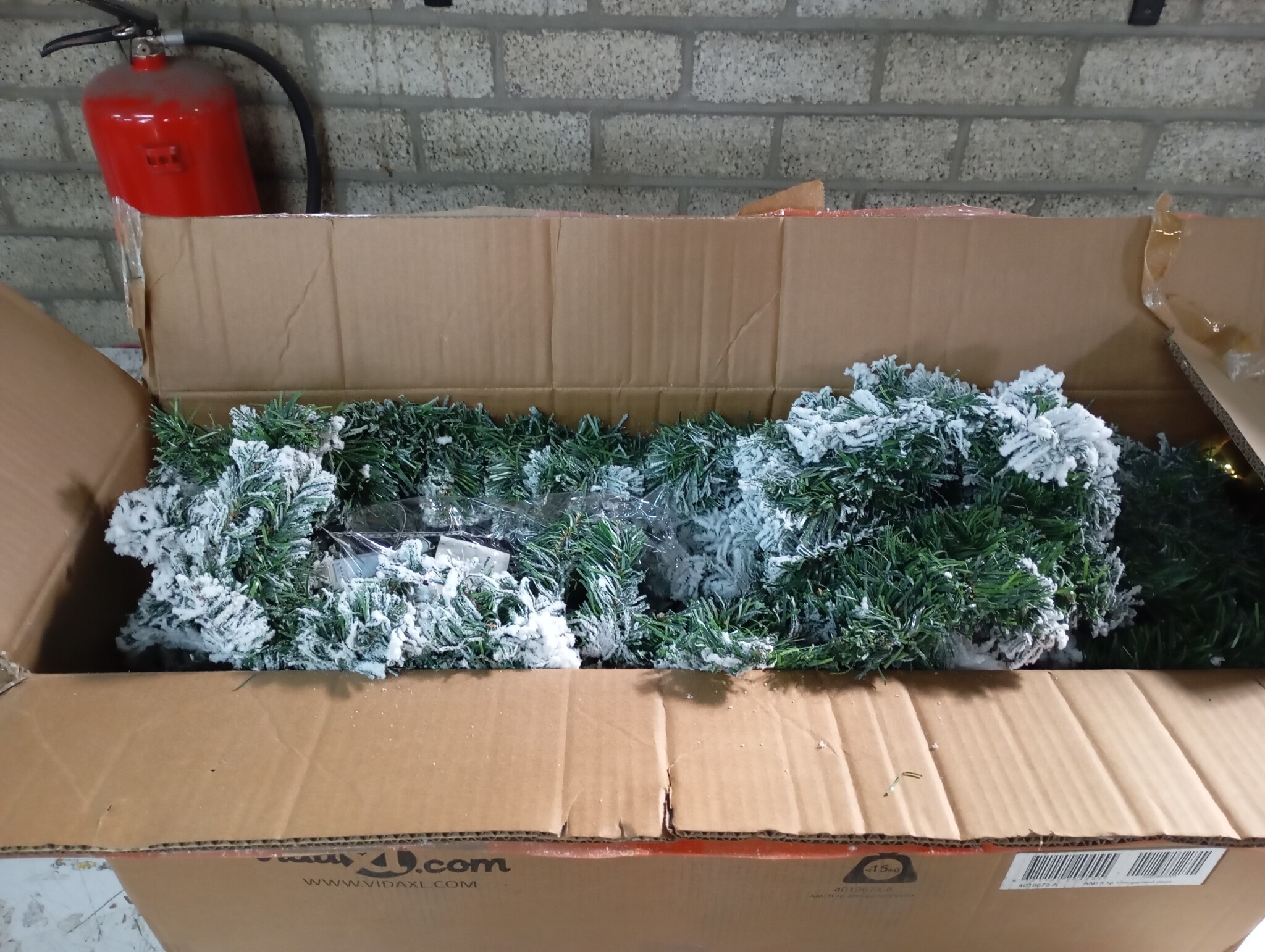 vidaXL Kerstslinger met ballen & LED - 10m Groen - 55% Korting!