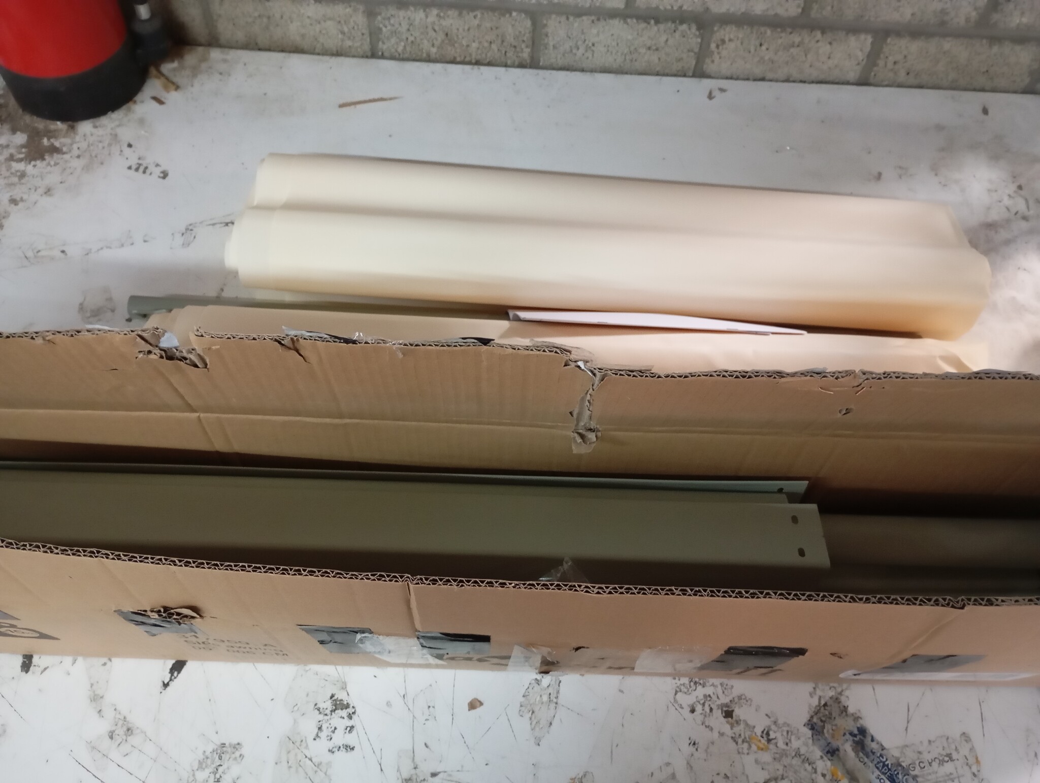 vidaXL Uittrekbaar Tuinscherm 600x160cm Crème - 60% Korting