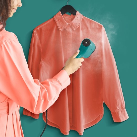 Tefal Pure POP Kledingstomer (1300W) - Bangkok Green - 35% Korting