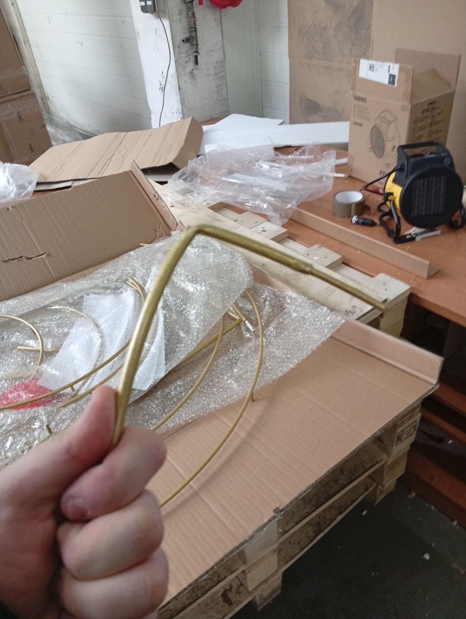 Metalen Kerstboom Goud 210cm - 60% Korting