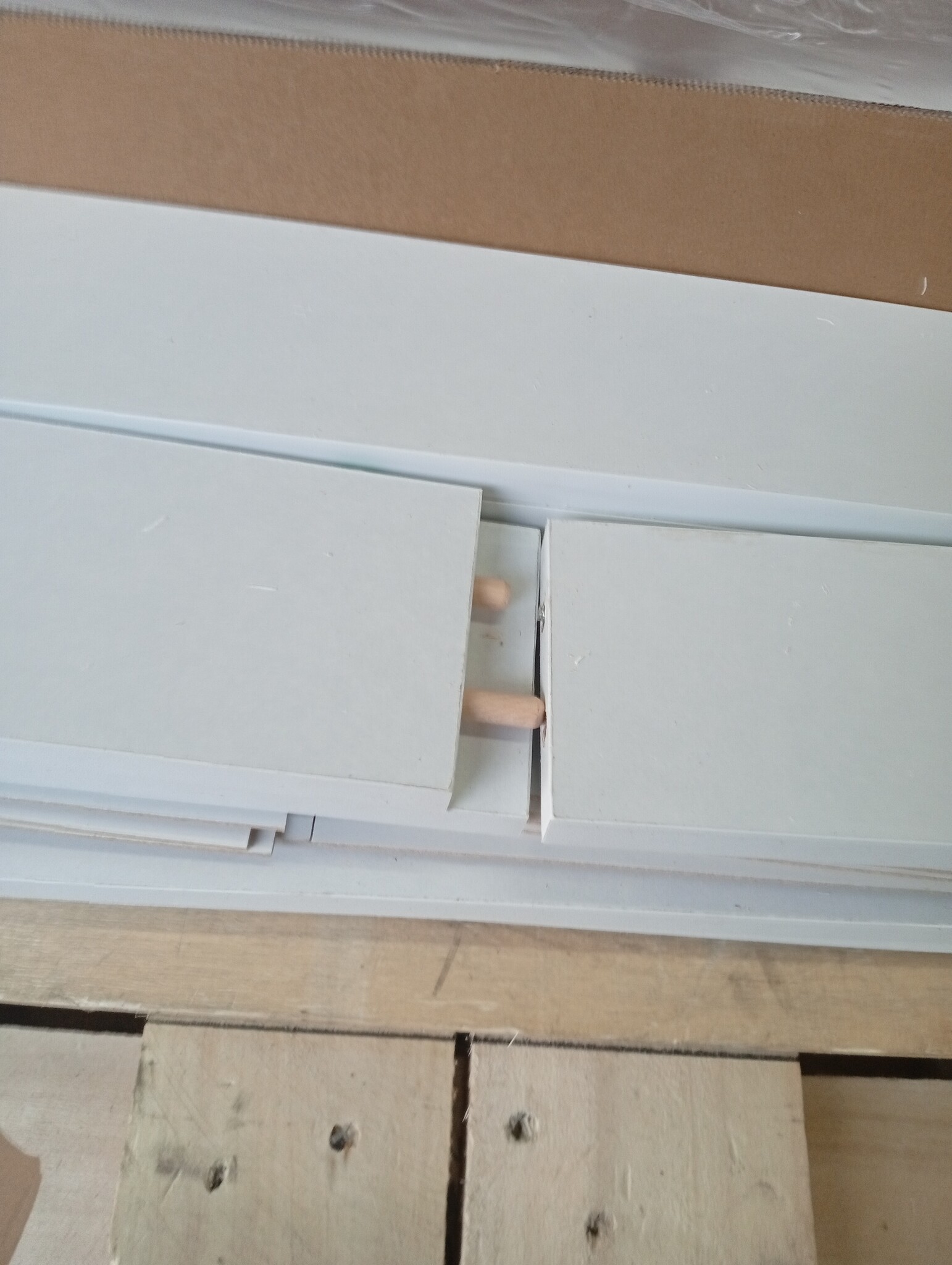 vidaXL Vitrinekast 100x8,5x75 cm - Wit | 60% Korting