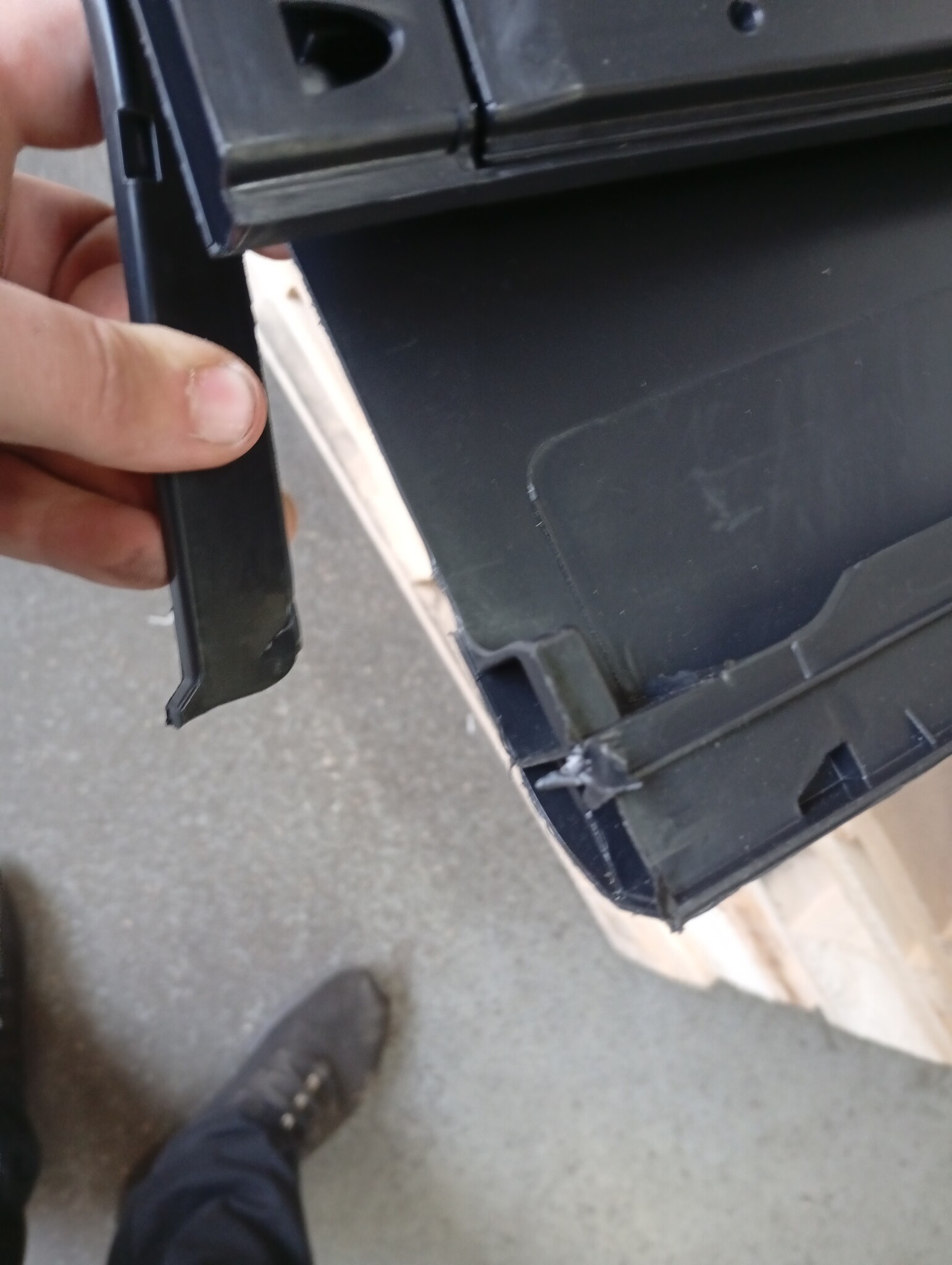 vidaXL Tuinkast met 1 schap - Zwart | 60% Korting