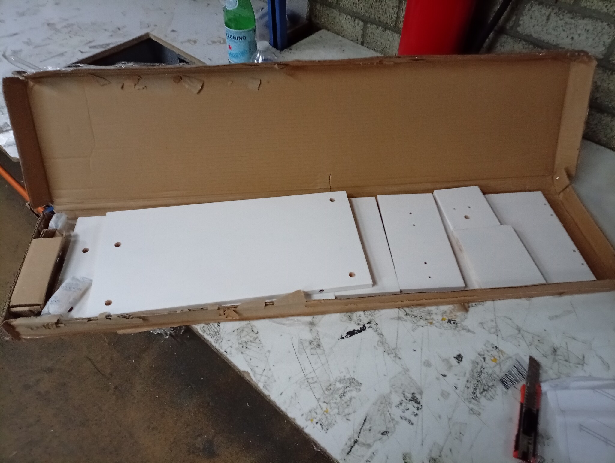 vidaXL Monitorstandaard Grenenhout Wit - 60% Korting