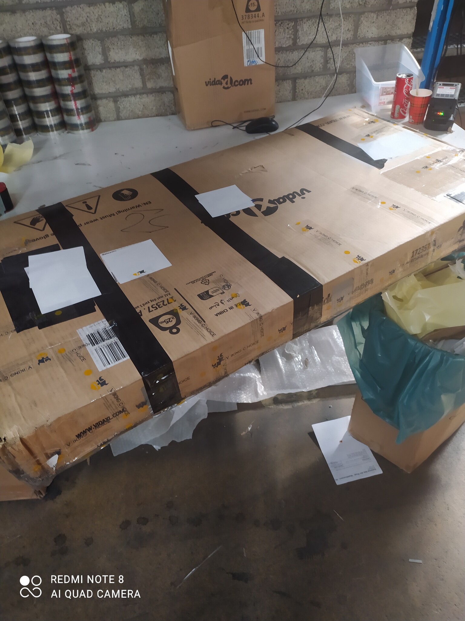 vidaXL Hondenhok met dak - 110x201x110 cm - Antraciet - 55% Korting