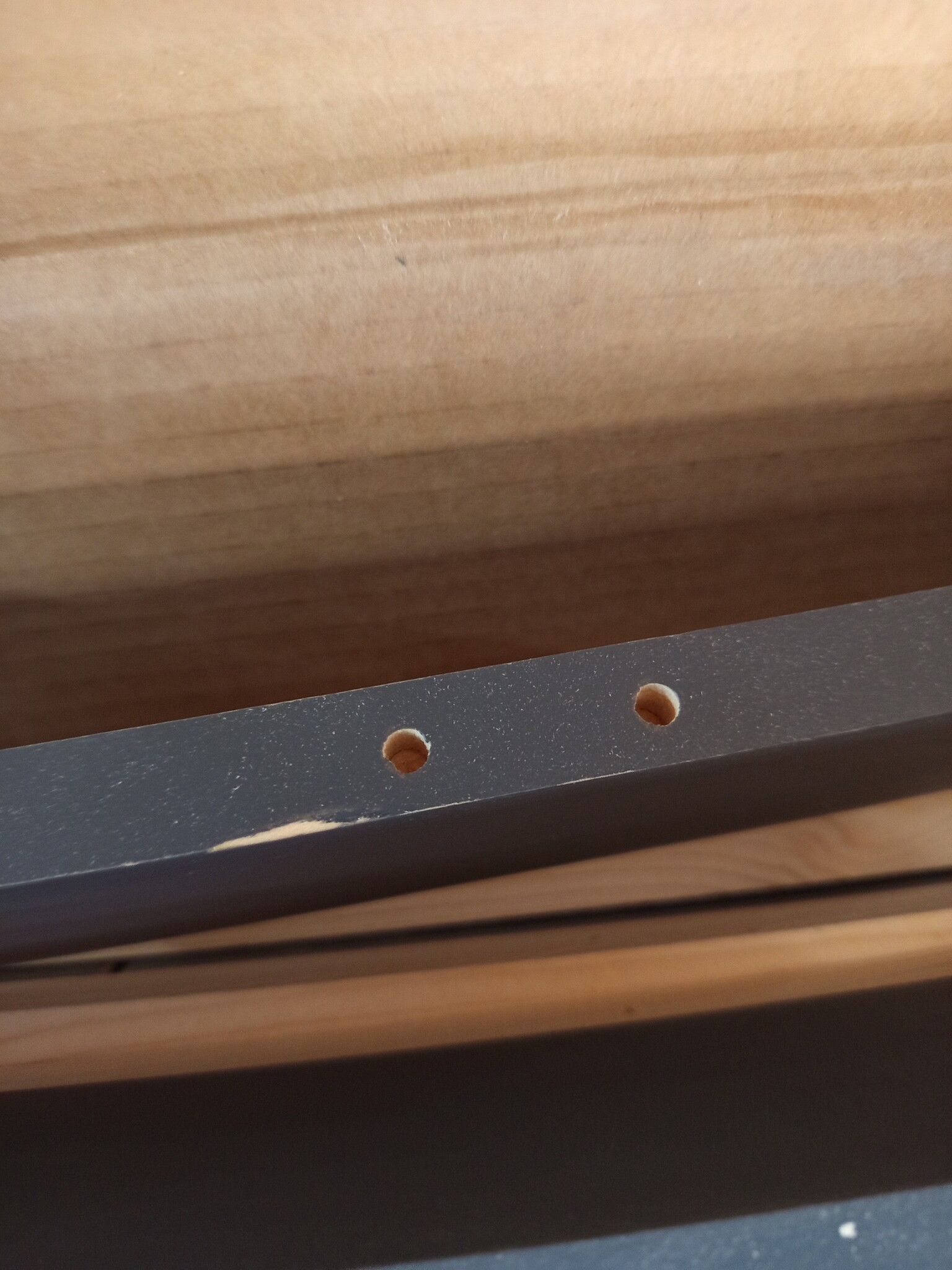 vidaXL Bedframe Grenenhout Grijs 200x200 - 55% Korting!