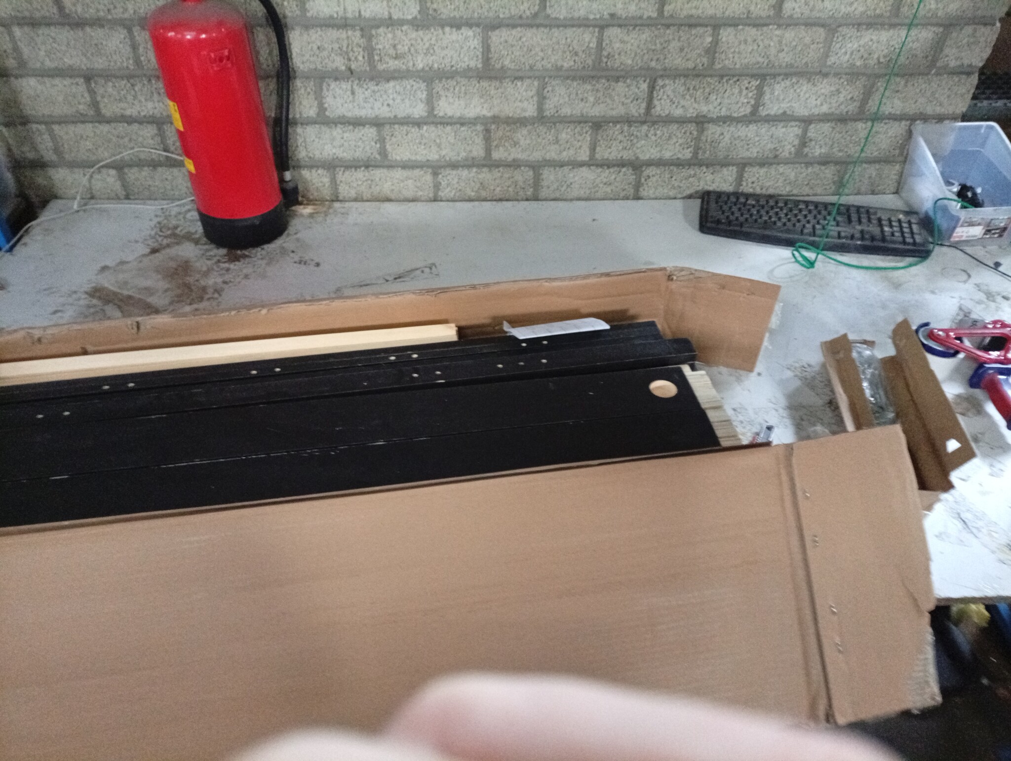 vidaXL Grenen Bedframe Zwart (200x200 cm) - 55% Korting!