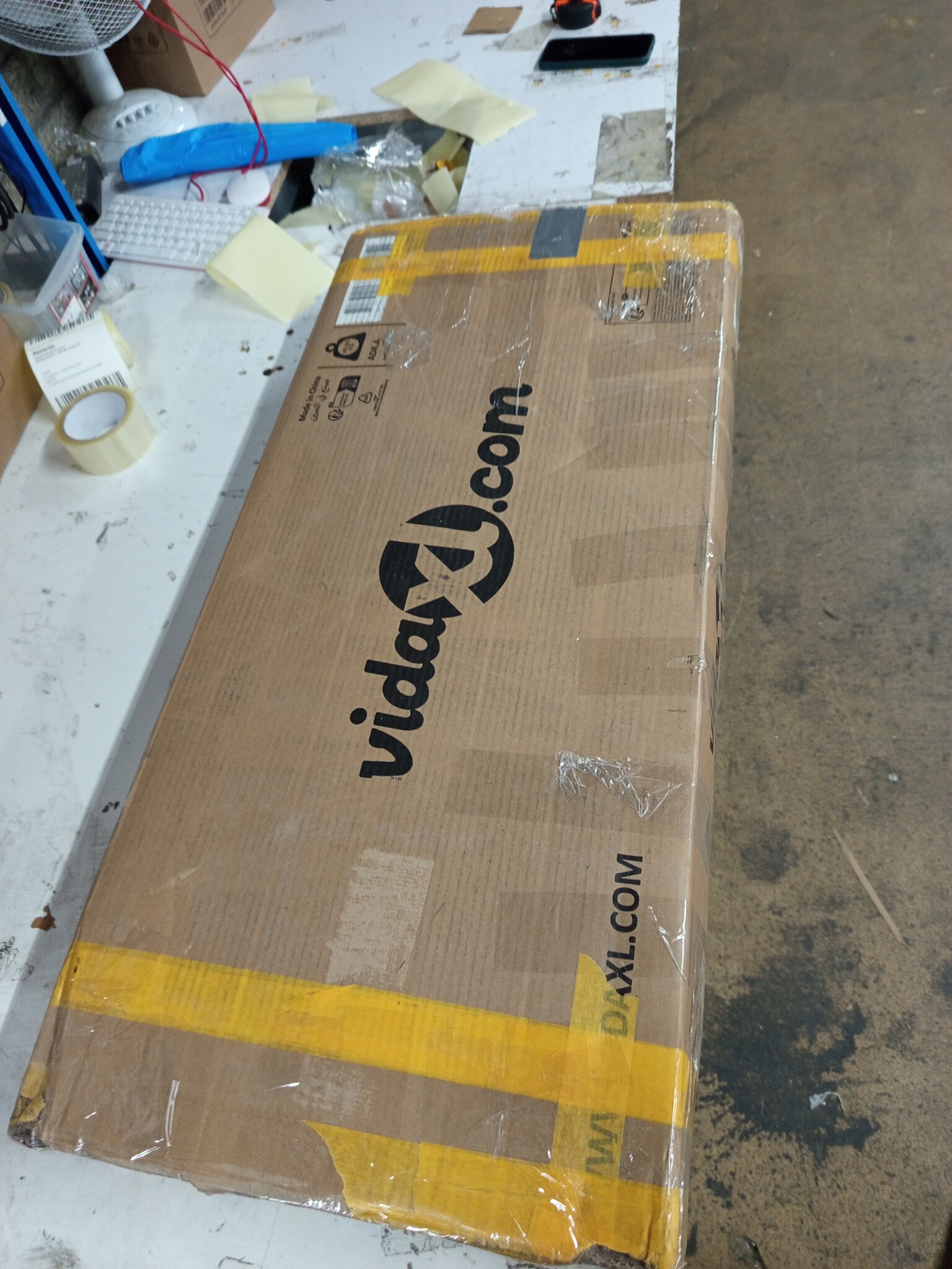 vidaXL Hangkast Lyon: 55% Korting op dit witte, bewerkte houten meubel