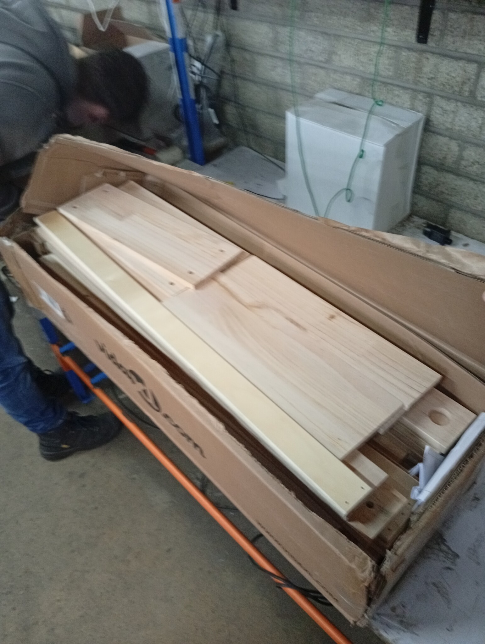 vidaXL Bedframe Grenenhout 100x200cm - 59% Korting