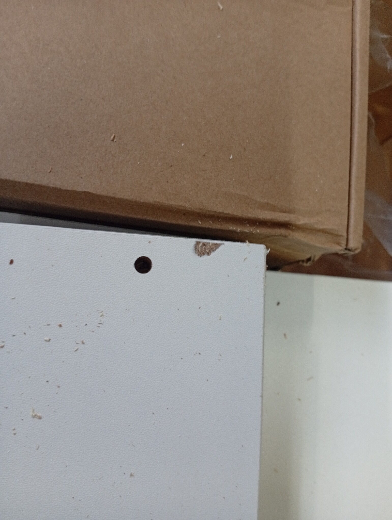 VidaXL Hangkast Lyon Wit | 55% Korting | Bewerkt Hout