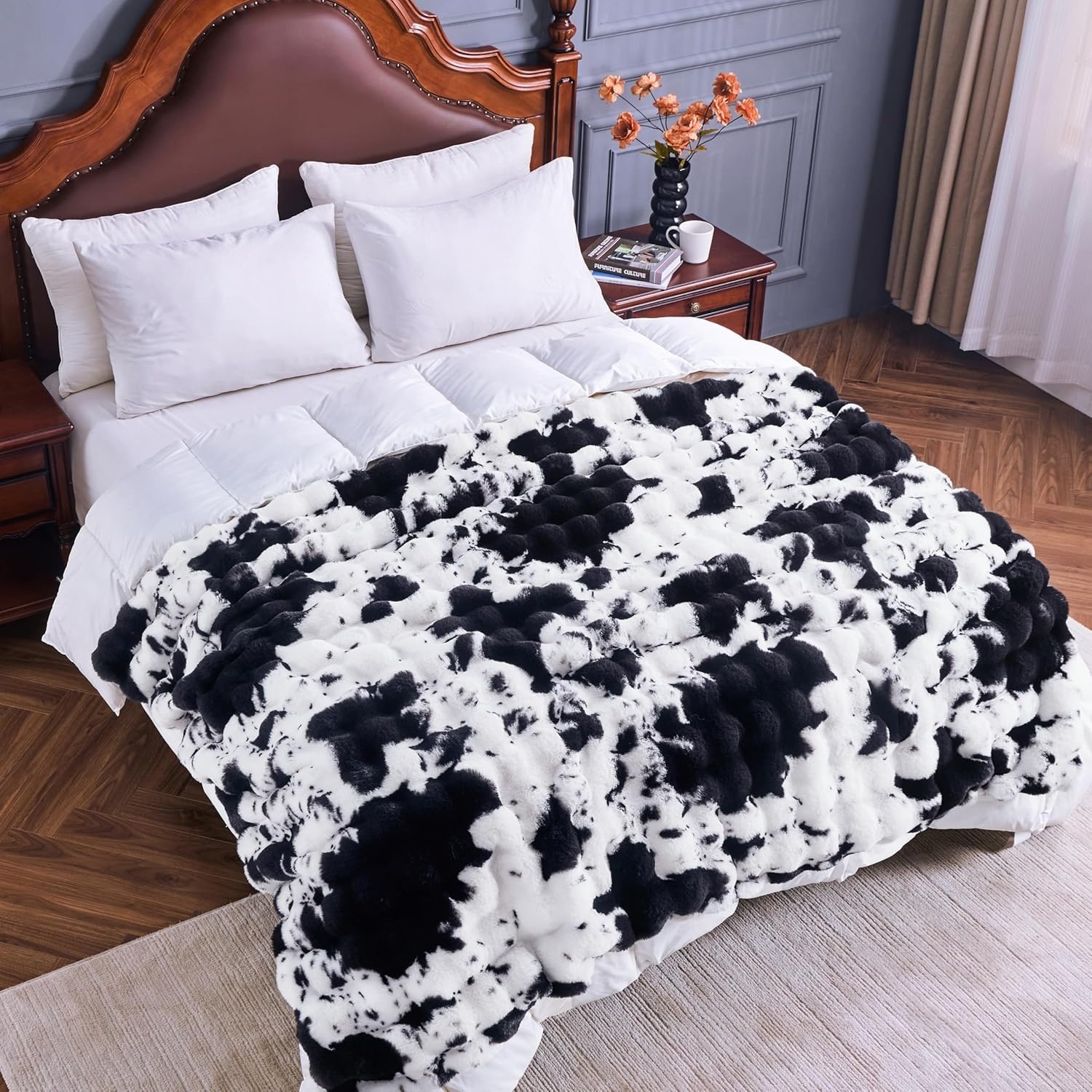 YBIKE Faux Rabbit Fur Plaid - Zwart/Wit (200x150cm) - 37% Korting