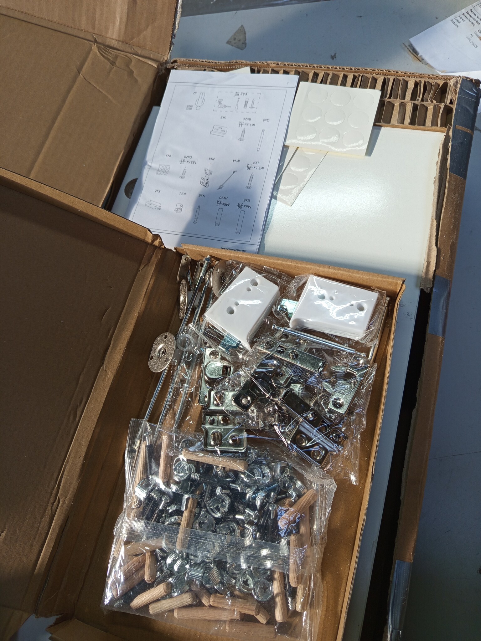 vidaXL TV-meubel 120cm Hoogglans Wit - 68% Korting!