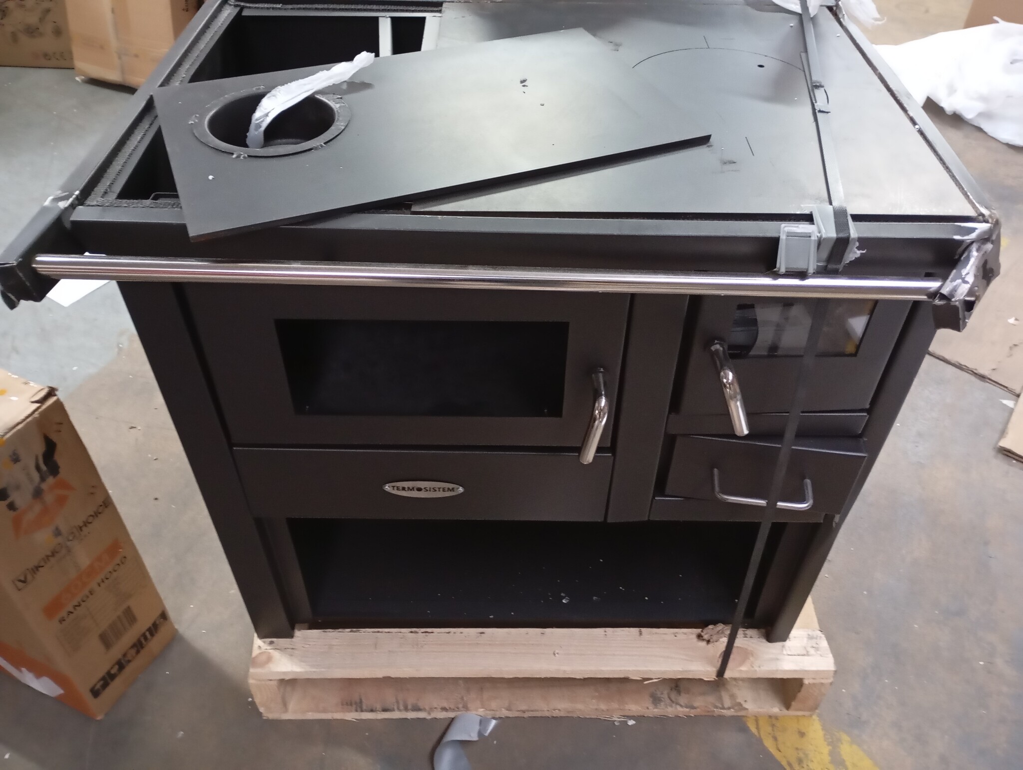 Houtkachel met oven - 8kW - 60% Korting - Max 80m²