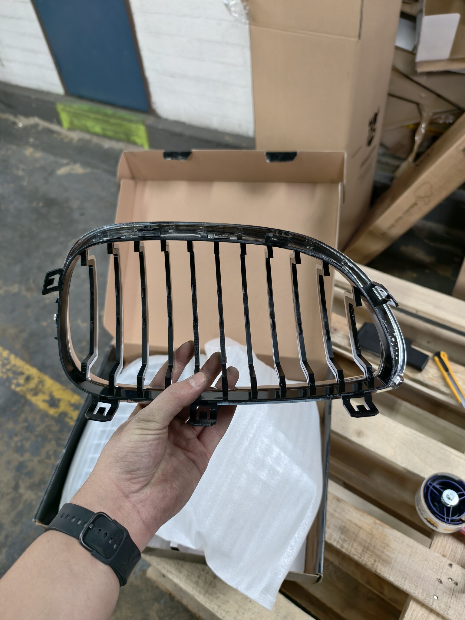 Grill BMW E60/E61 (03-10) CHROOM - 40% Korting