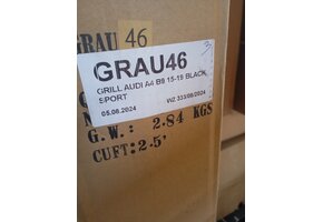 RS-Stijl Grille Audi A4 B9 (15-19) Mat Zwart - 40% Korting!