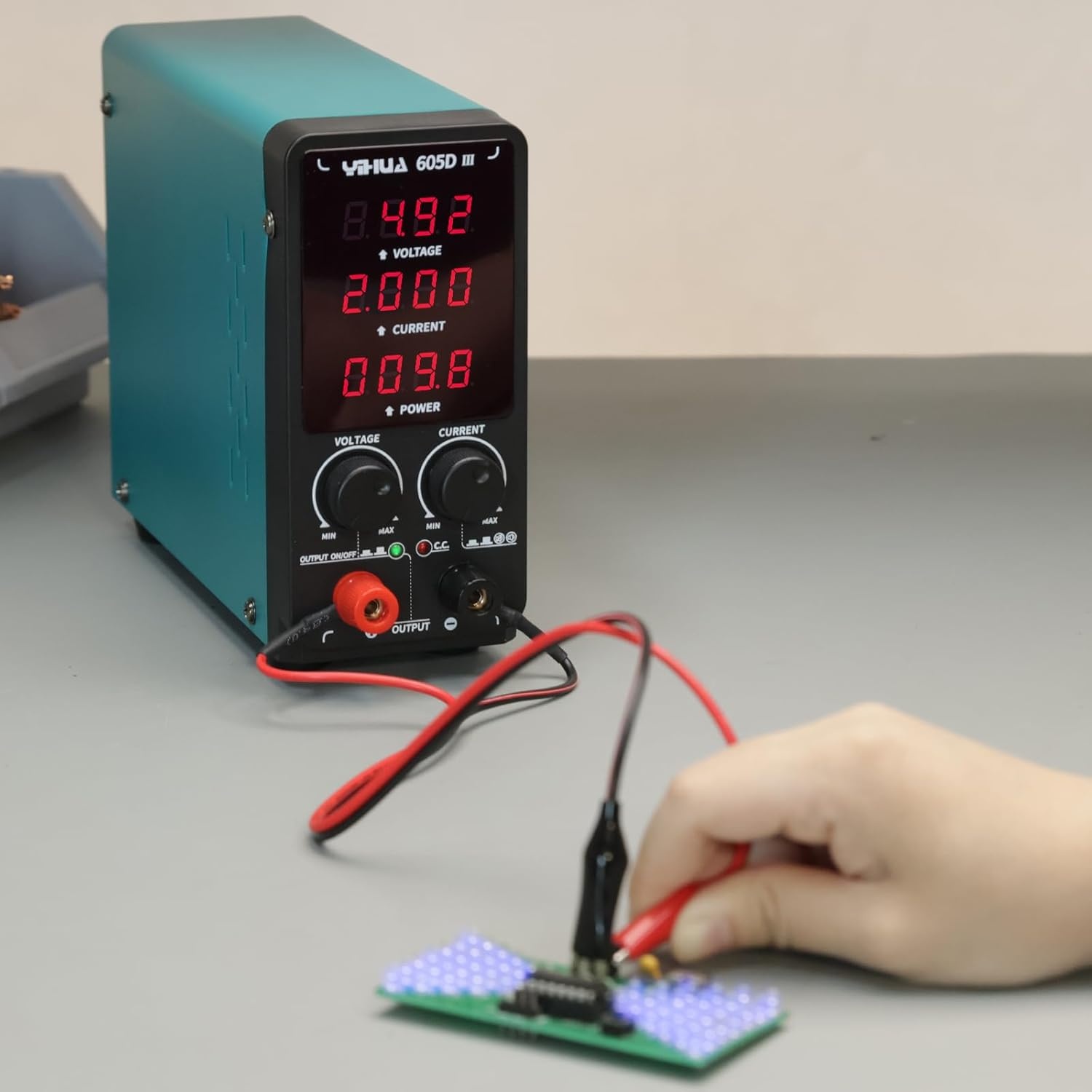 YIHUA 605D-III Lab Voeding: 60V/5A Regelbaar (30% Korting!)