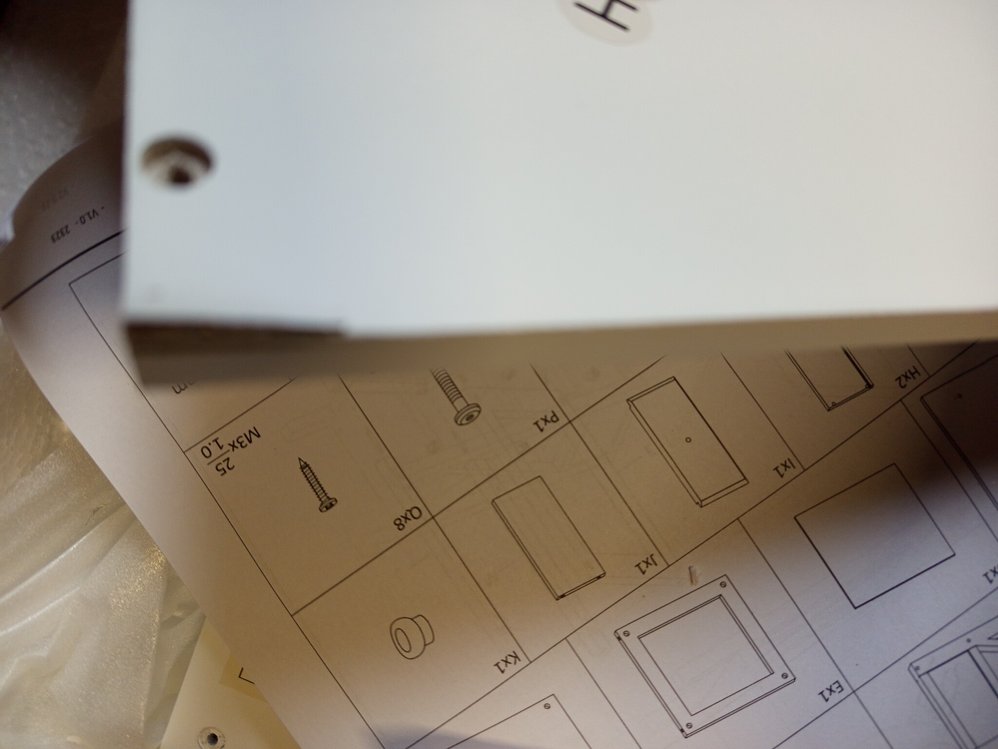 vidaXL Bijzettafeltje met lade wit - 76% korting