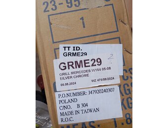 Grill Mercedes W164 05-08 Zilver Chroom - 40% Korting