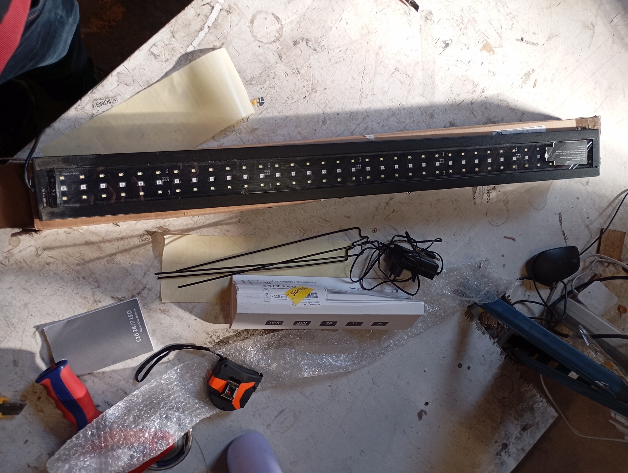 NICREW C10 24/7 LED Aquarium Lights for Plants, 88-115 cm, 28 W, Full Spectrum Aquarium Lamp with Timer, Brightness Adjustable