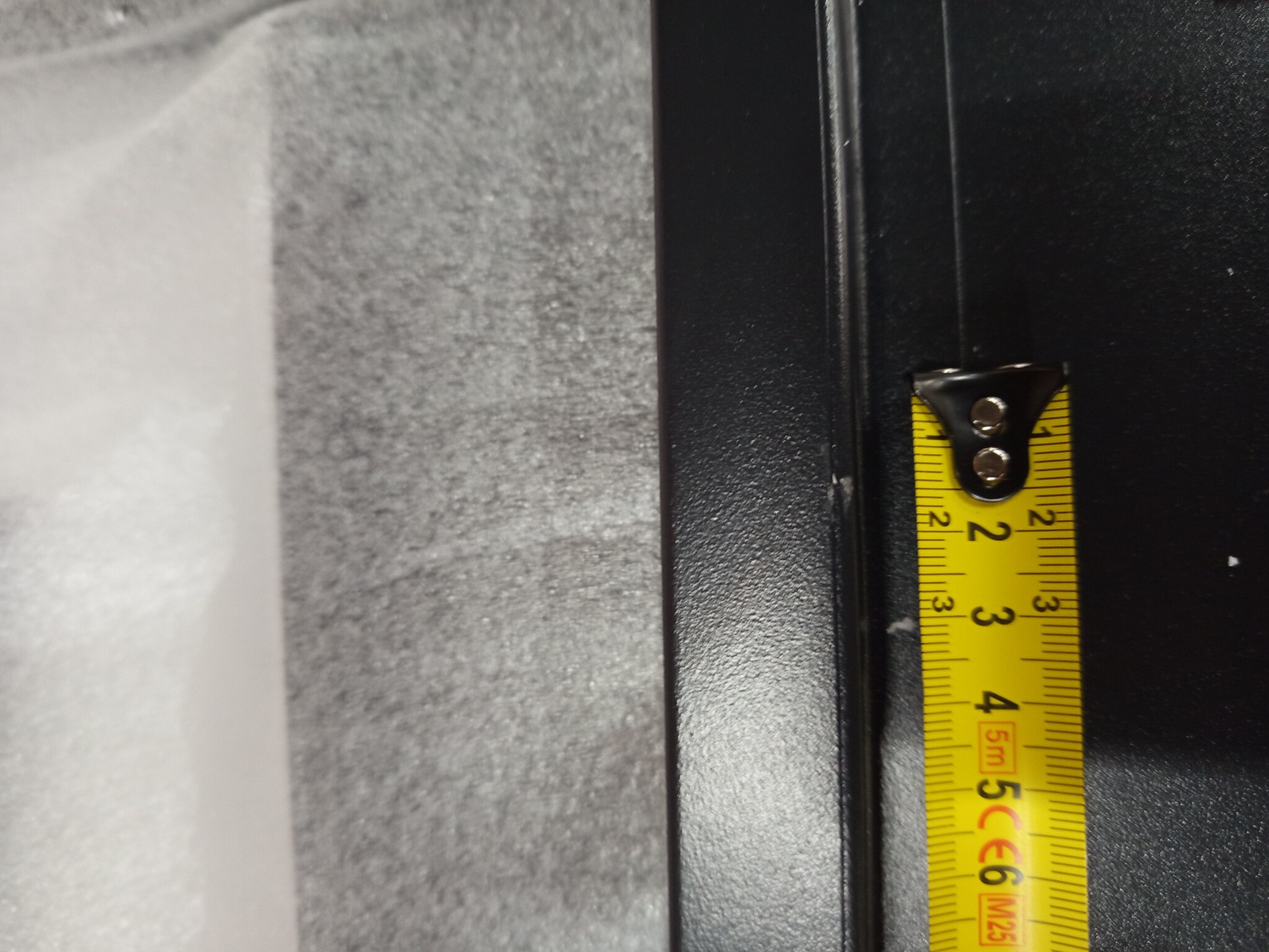 vidaXL Dressoir industrieel 105x35x62 cm metaal en glas zwart