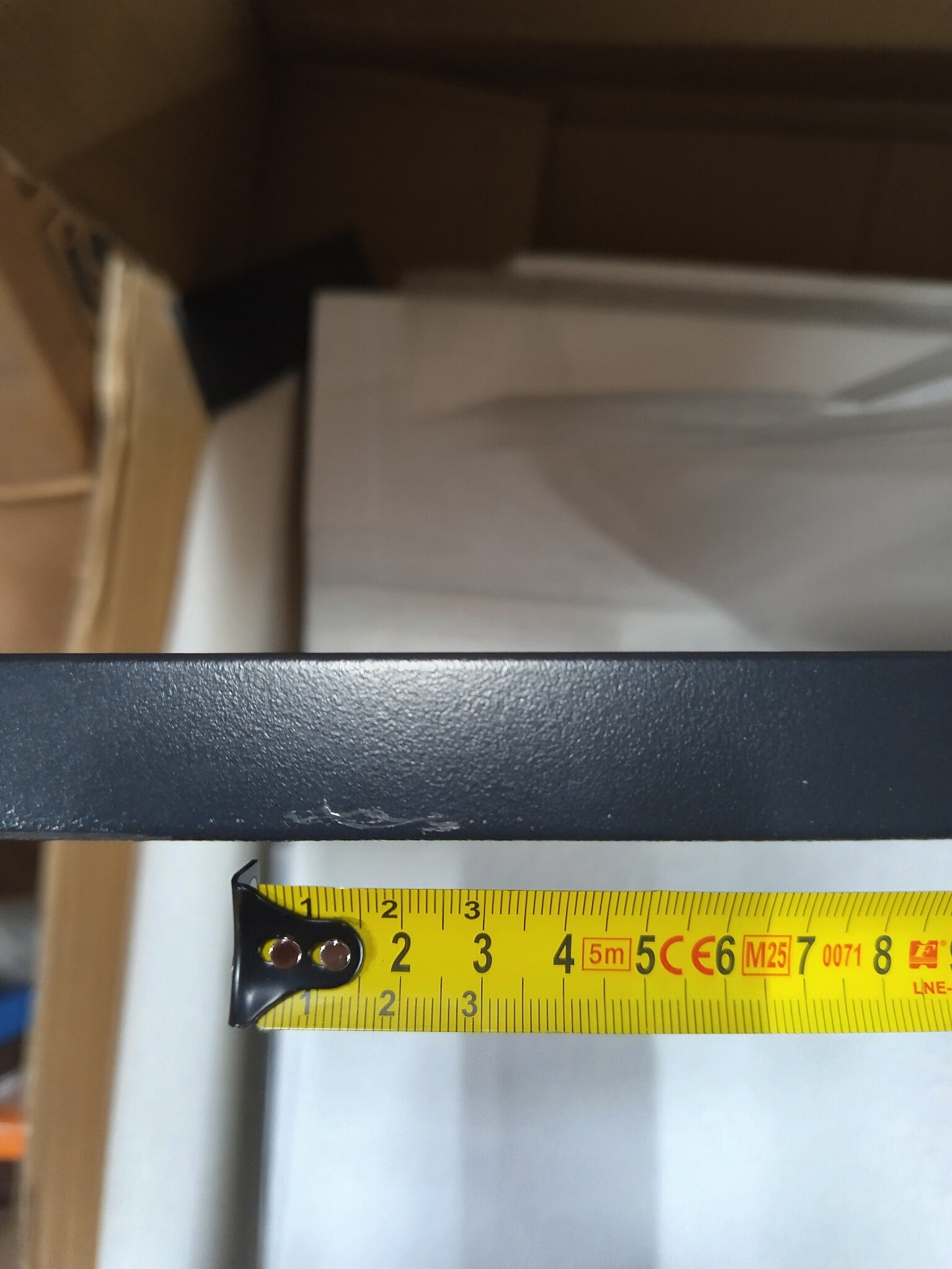 vidaXL Dressoir industrieel 105x35x62 cm metaal en glas zwart