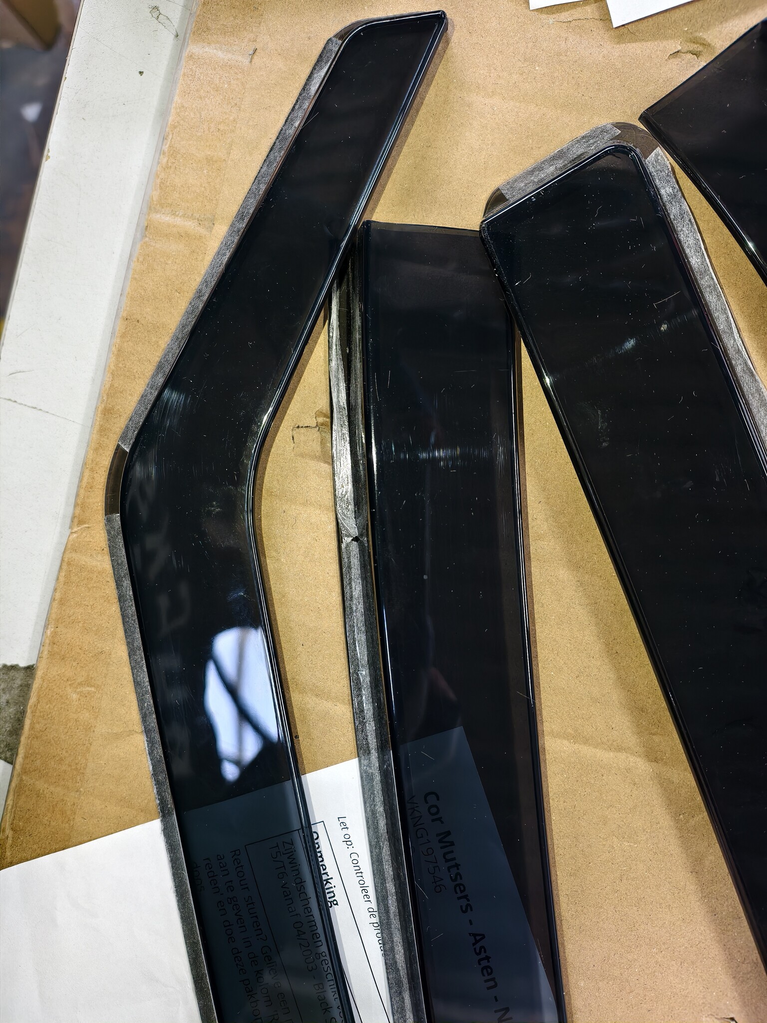 Zijwindschermen VW Bus T5 T6 (vanaf 03) - Zwarte Rook - 60% Korting