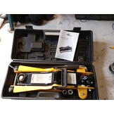 Vloerkrikset 2 ton met koffer - Hydraulische trolleykrik met laag profiel voor SUV en auto - universele autogereedschapsset met moersleutel - draagbare bandenkrik