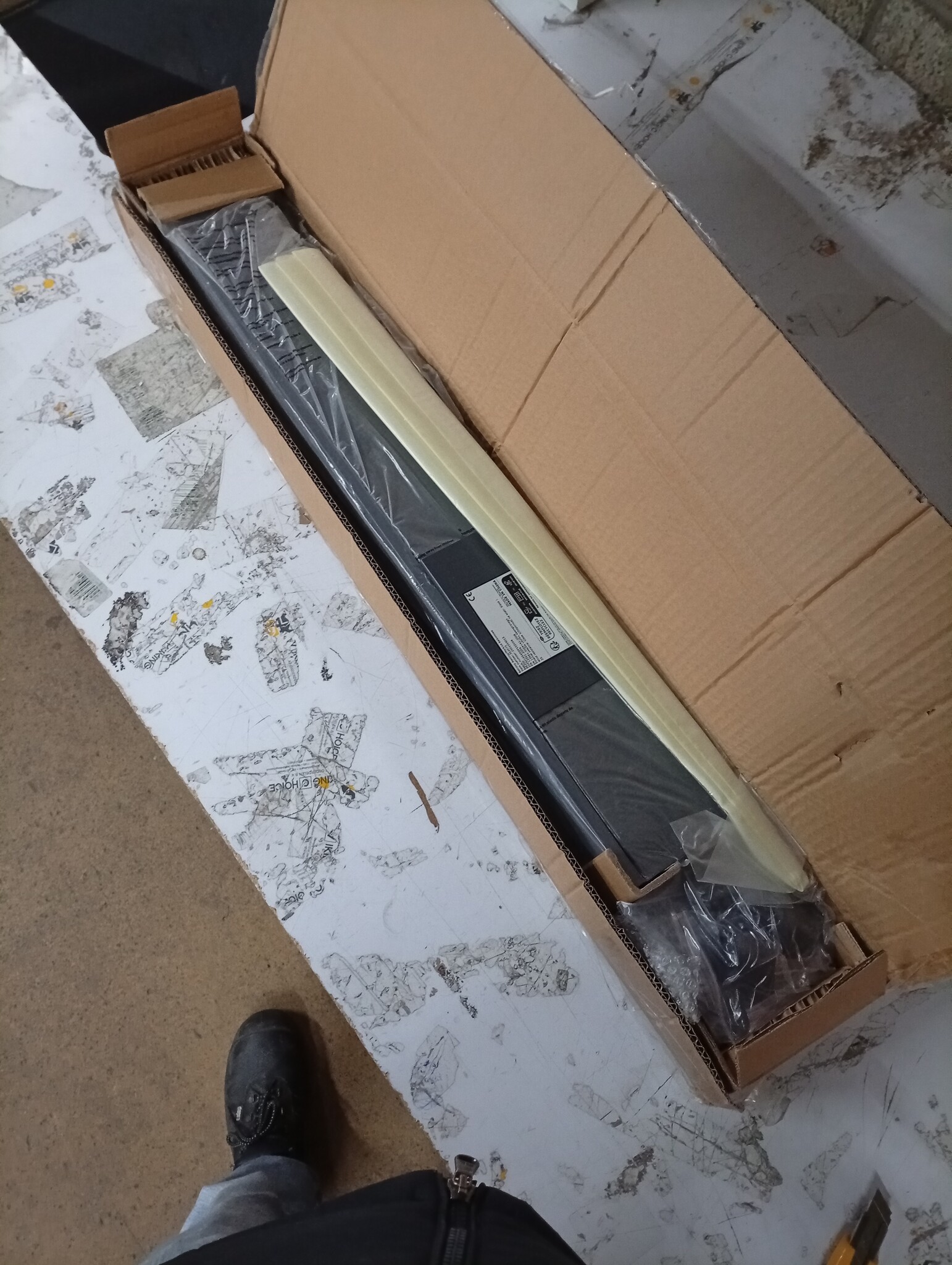 vidaXL Rolgordijn voor buiten 140x250 cm crème