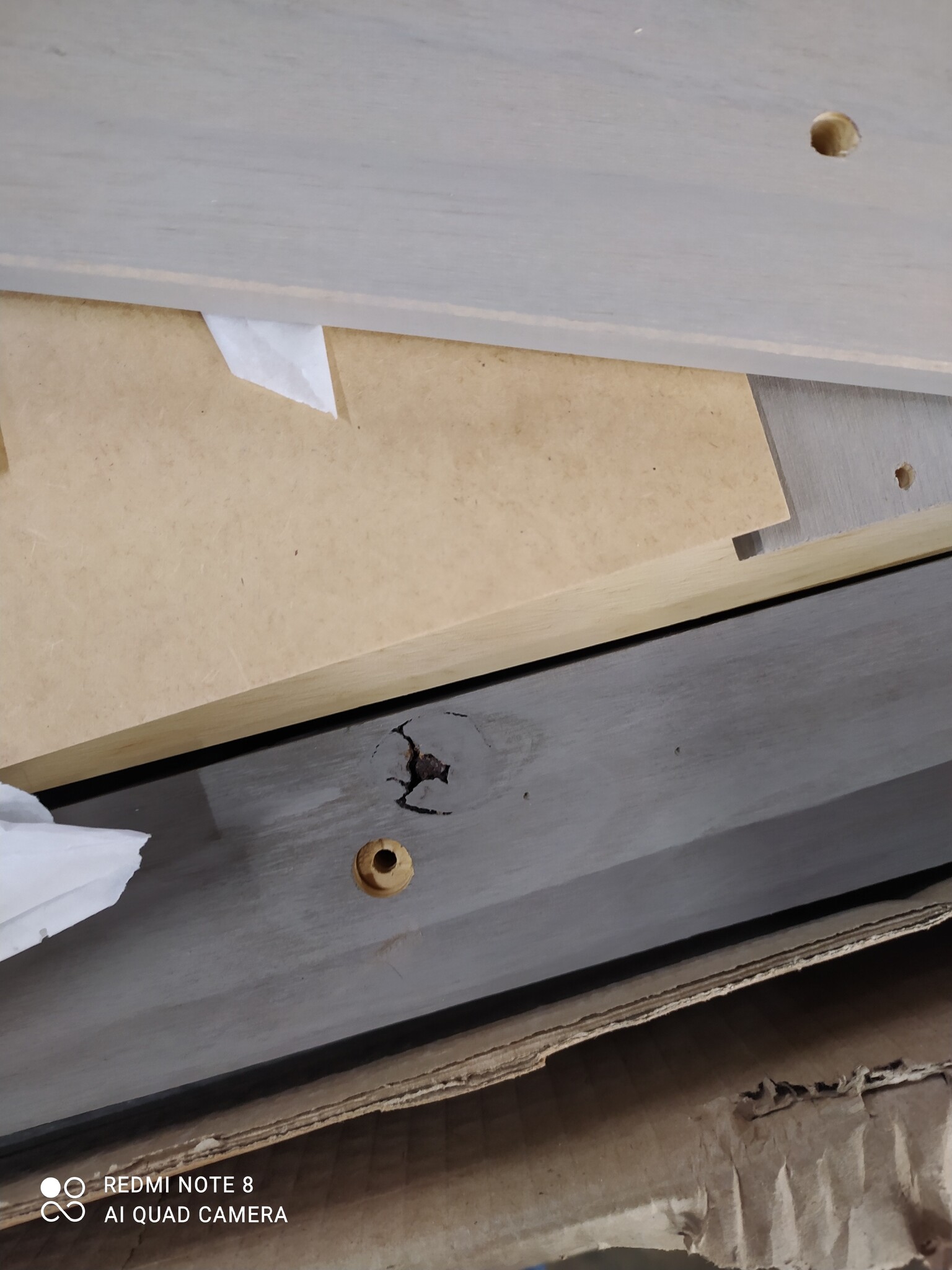 vidaXL Bureau HAMAR 113x50x75 cm Grenenhout - 60% Korting!