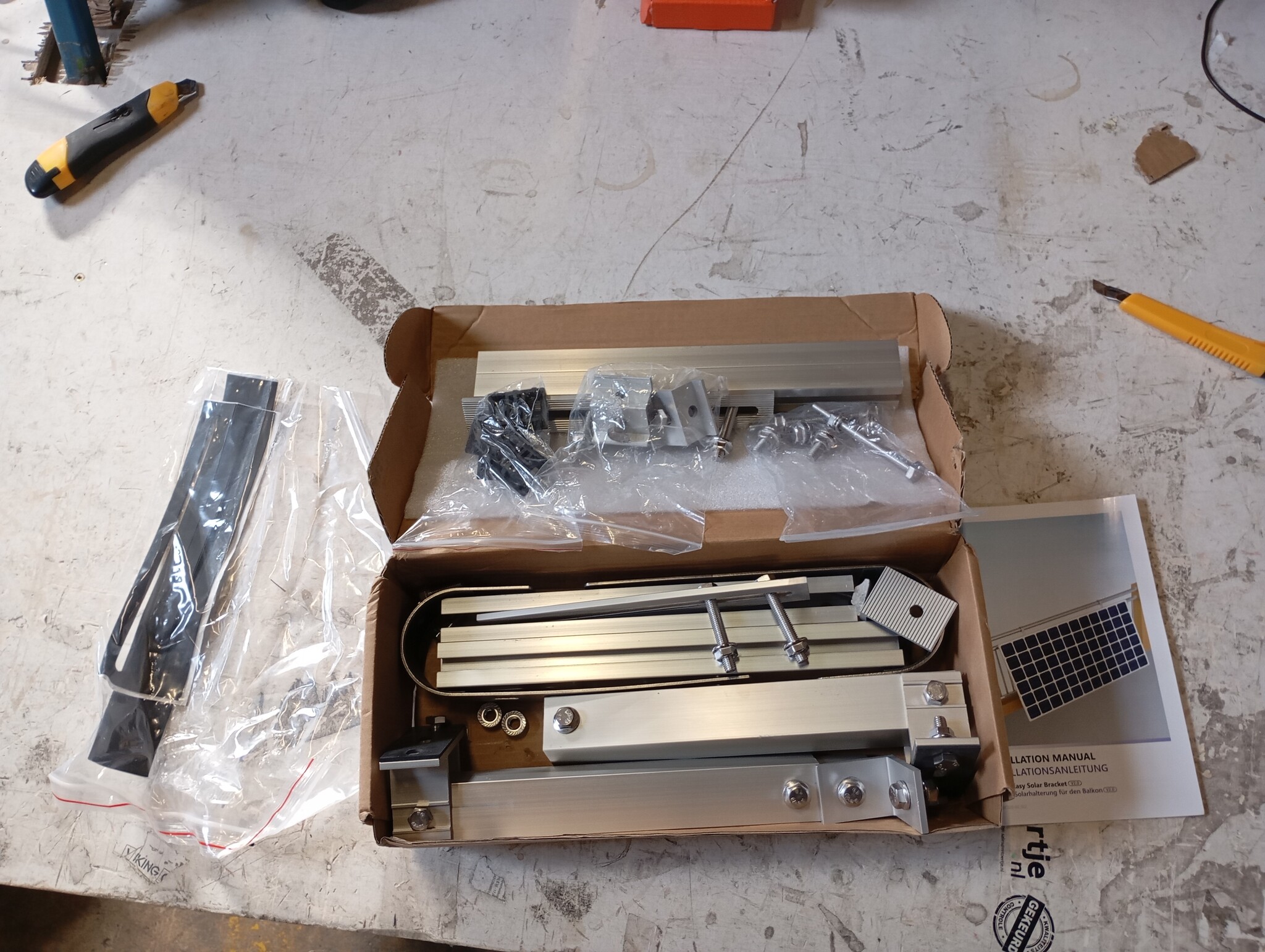 Home Trends Balkon Krachtcentrale Houder | Verstelbaar 0-30° | 60% Korting!