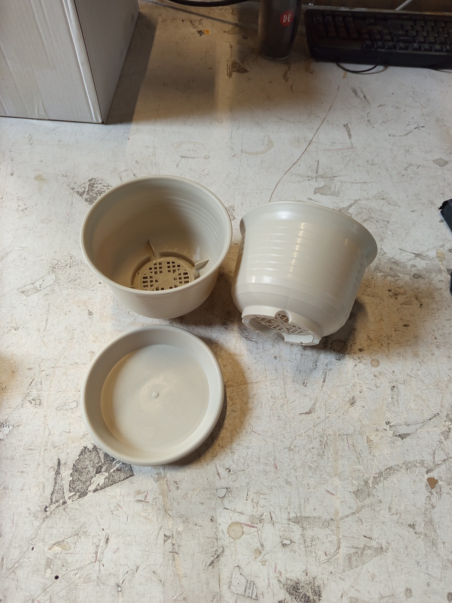 2x Plantenpotten met Schotel - 15cm - 49% Korting!