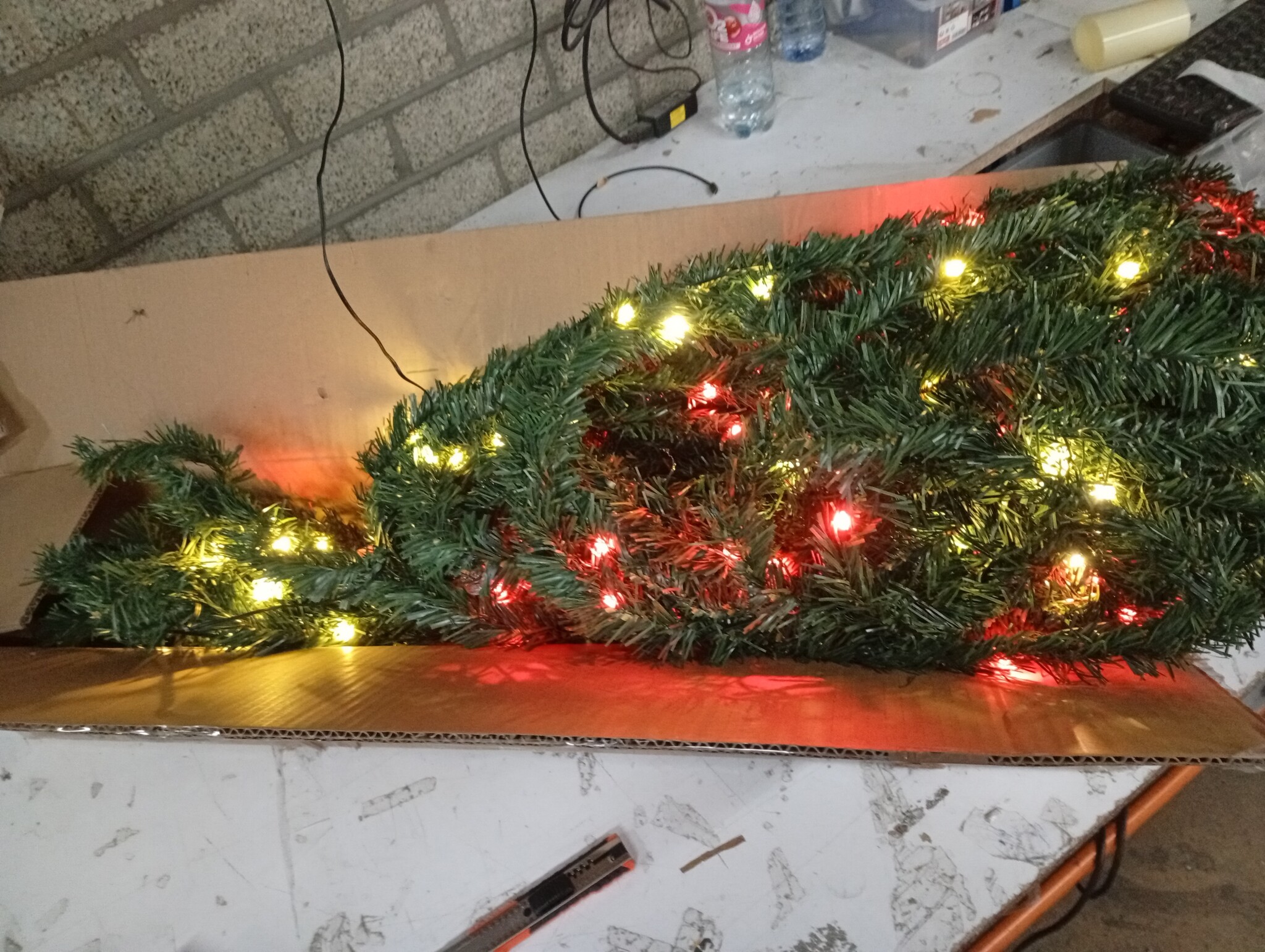 vidaXL LED-kerstboom 247 cm - 475 Kleurrijke LEDs - 75% Korting!