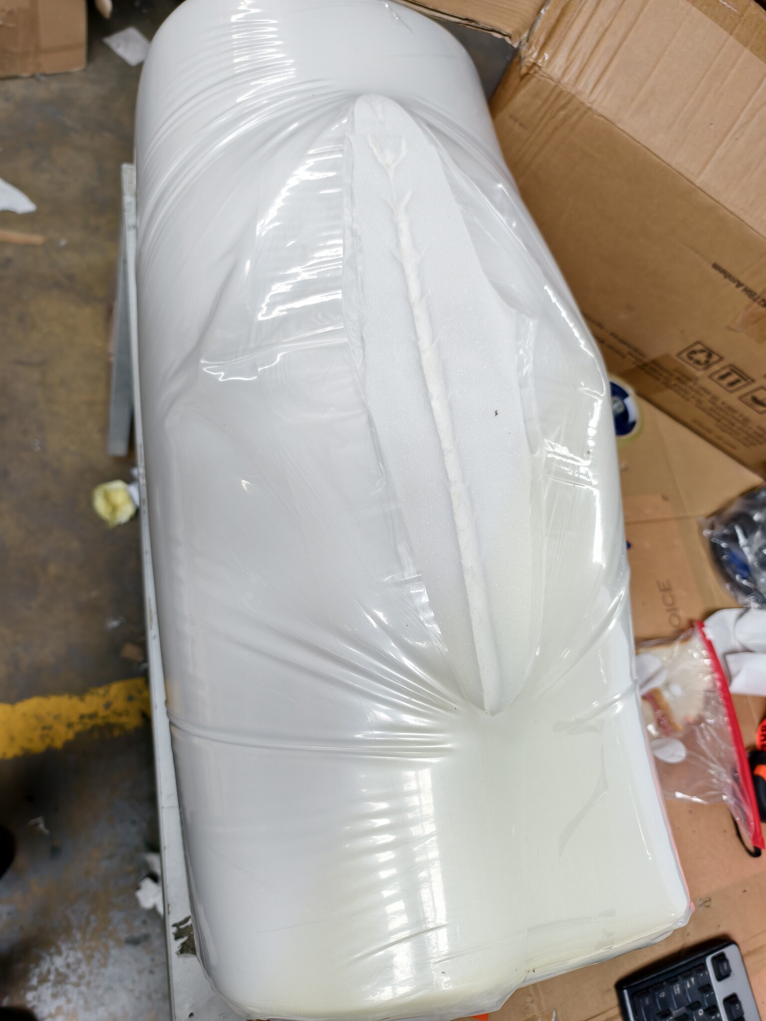 Logeermatras met kussen - 70cm x 200cm x 15cm - Opvouwbaar - Grijs