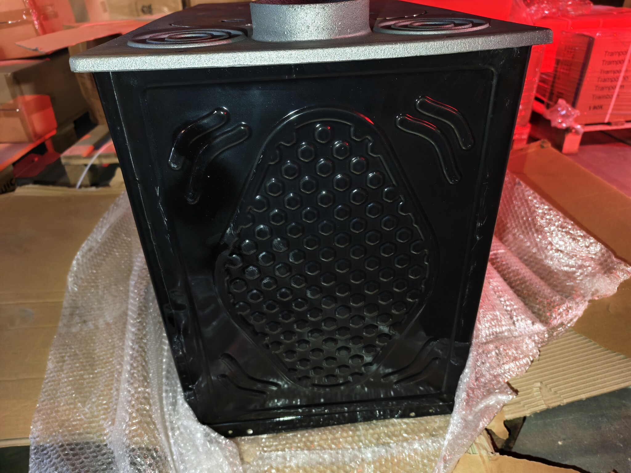 Houtfornuis - houtkachel - zwart - 7,85 kW - verwarmt tot 55 m²