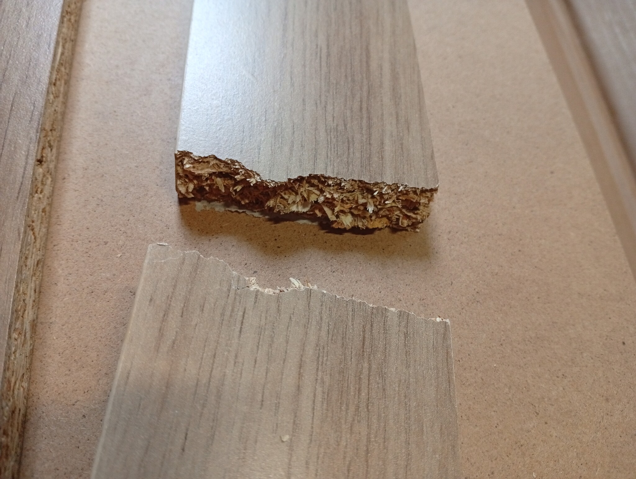 vidaXL Dressoir 60x30x70cm | 58% Korting | Bewerkt Hout, Eikenkleurig