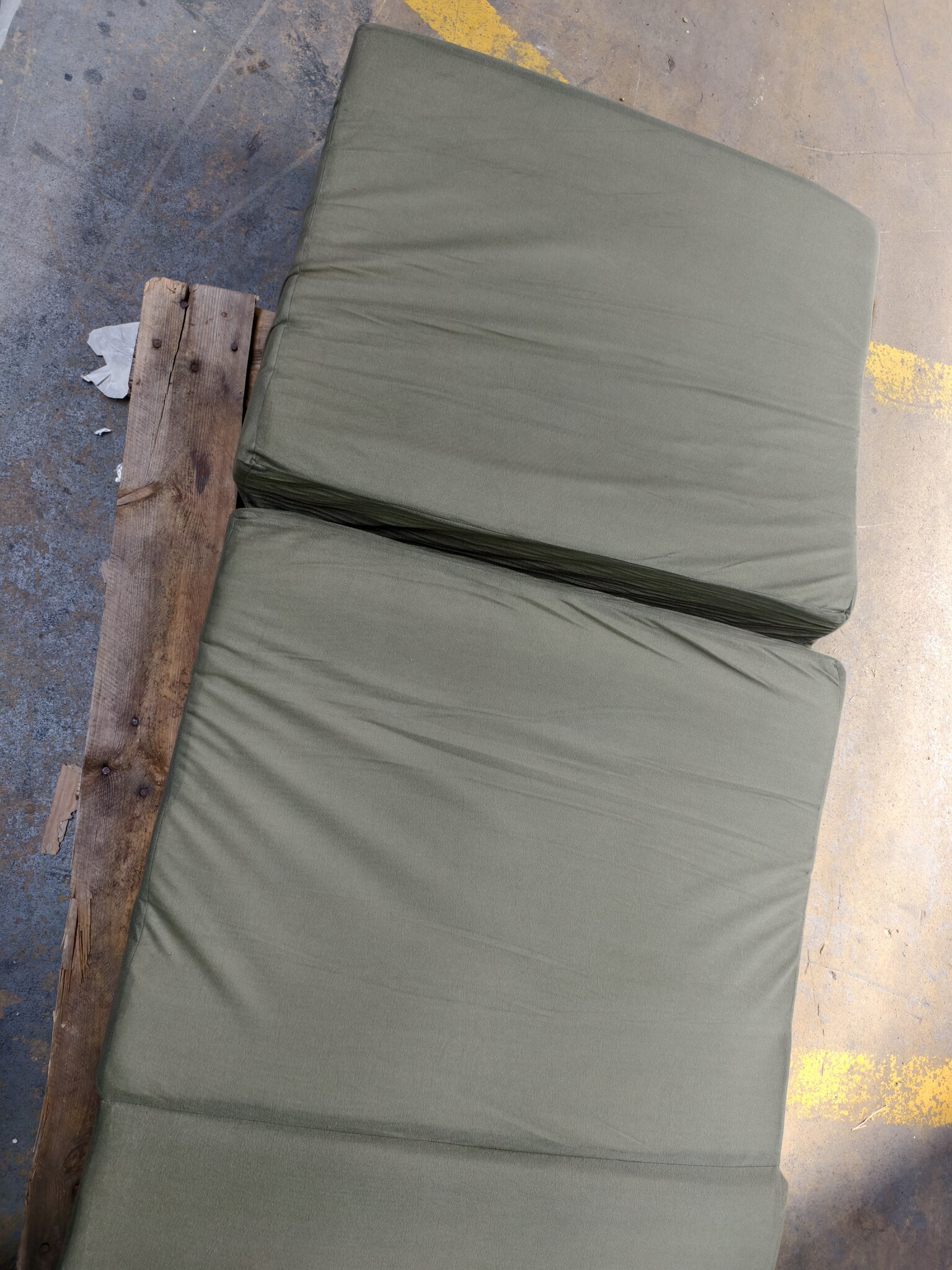 Logeermatras 80x200x10cm Donker Groen | -58% Korting